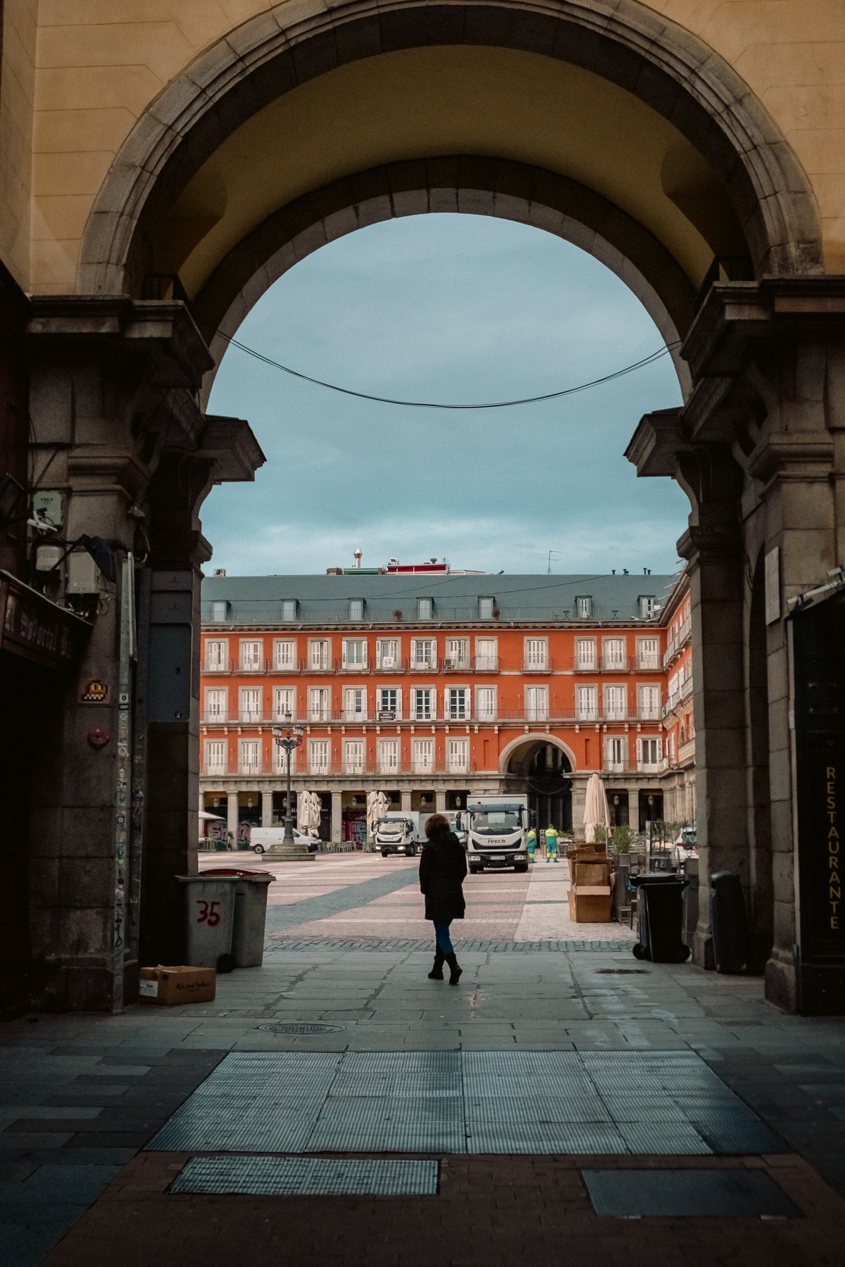 Calle de Sal in the early morning