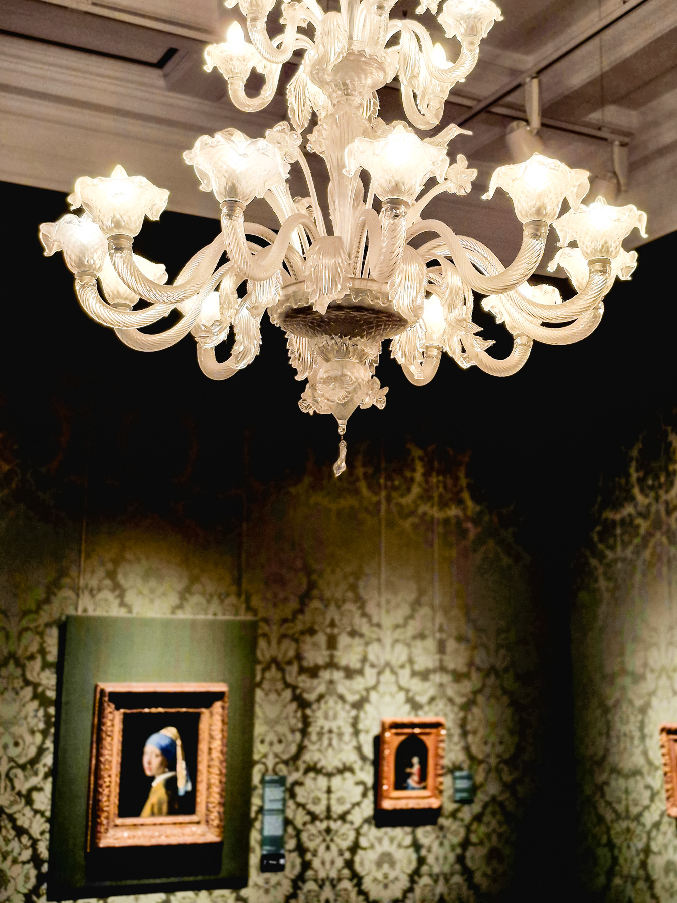 The girl with the fancy chandelier. Inside the Maurithuis Art Museum, October 2025.