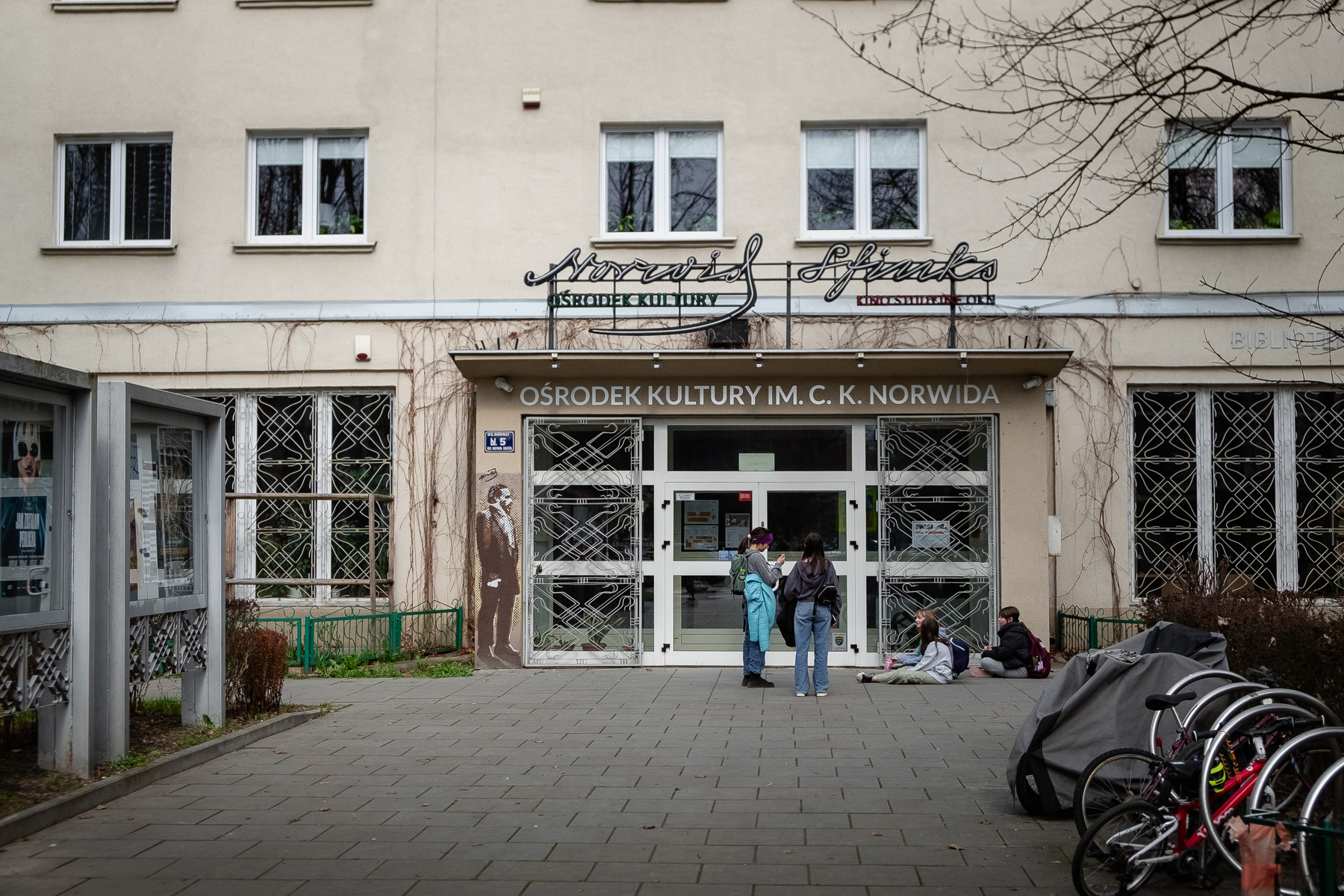 The 1960s Sfinks Cinema (Kino Sfinks) and the C.K. Norwida cultural centre.