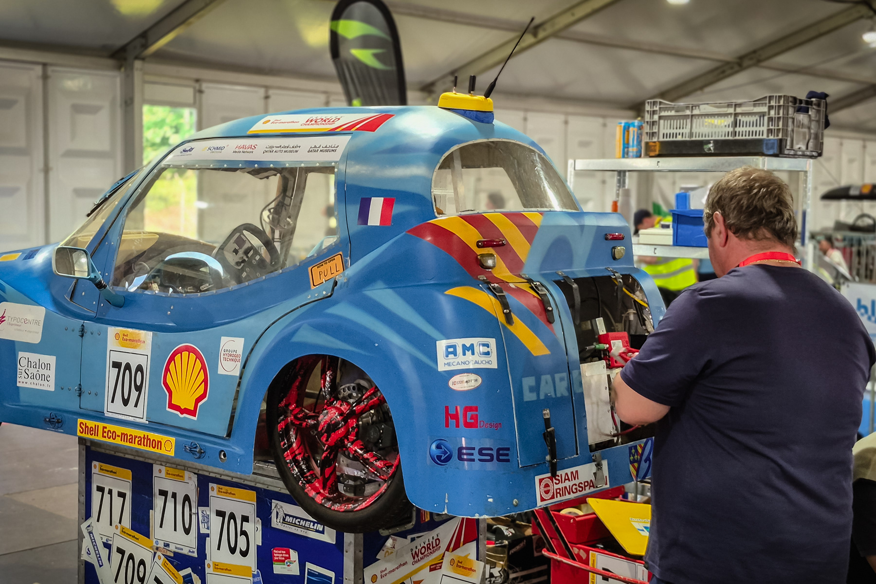 Adjusting the set-up of this French Car.