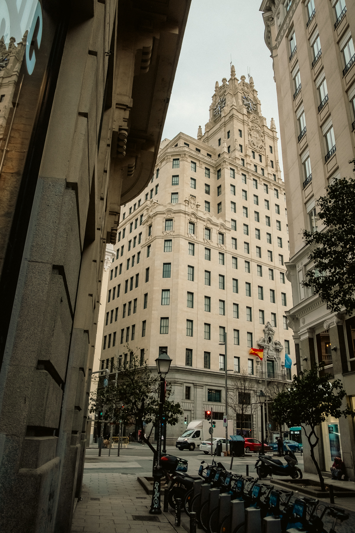 The Telefónica building towering over Gran Via.