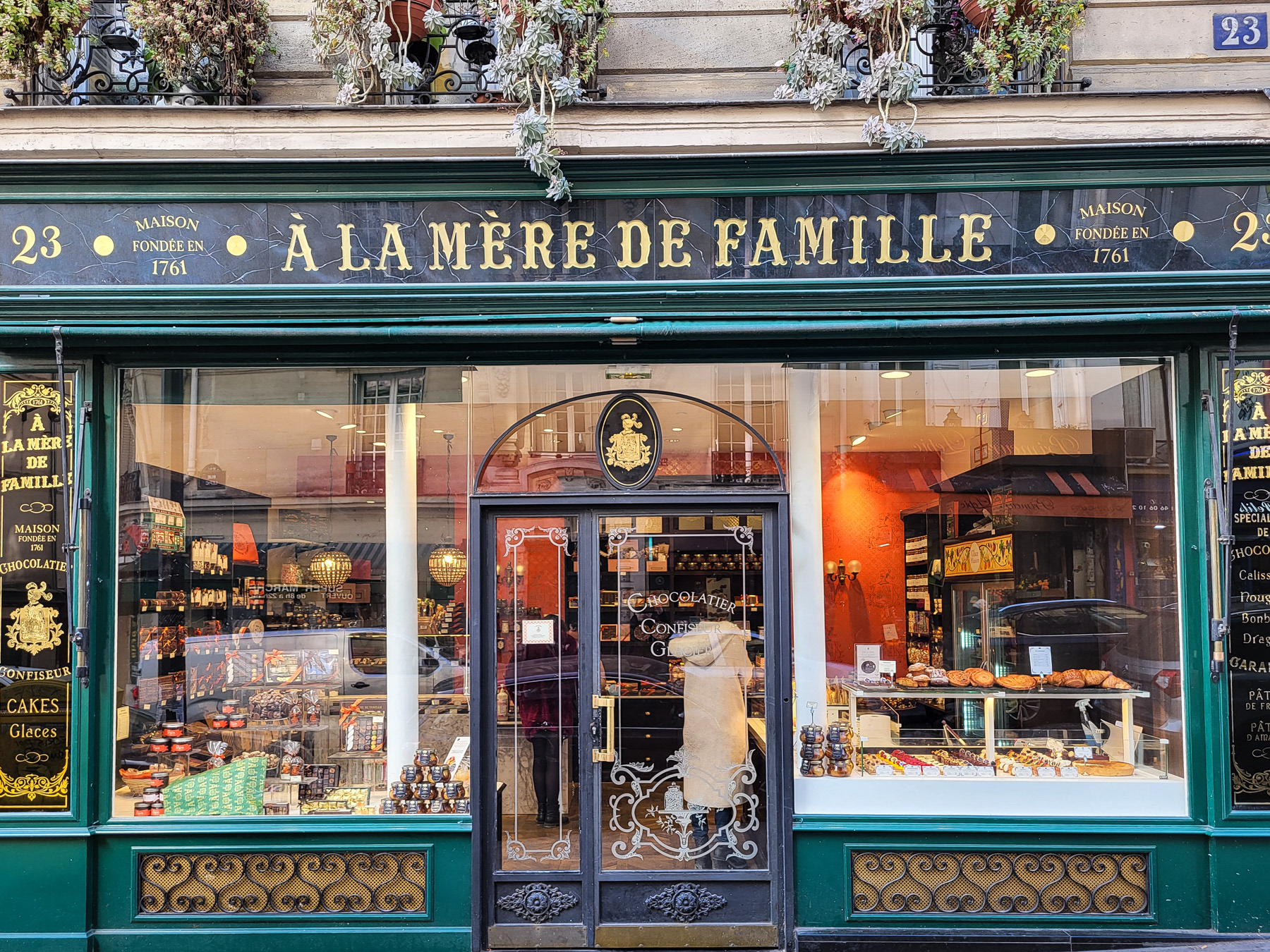 Famous chocolaterie À la Mère de Famille, March 2023.