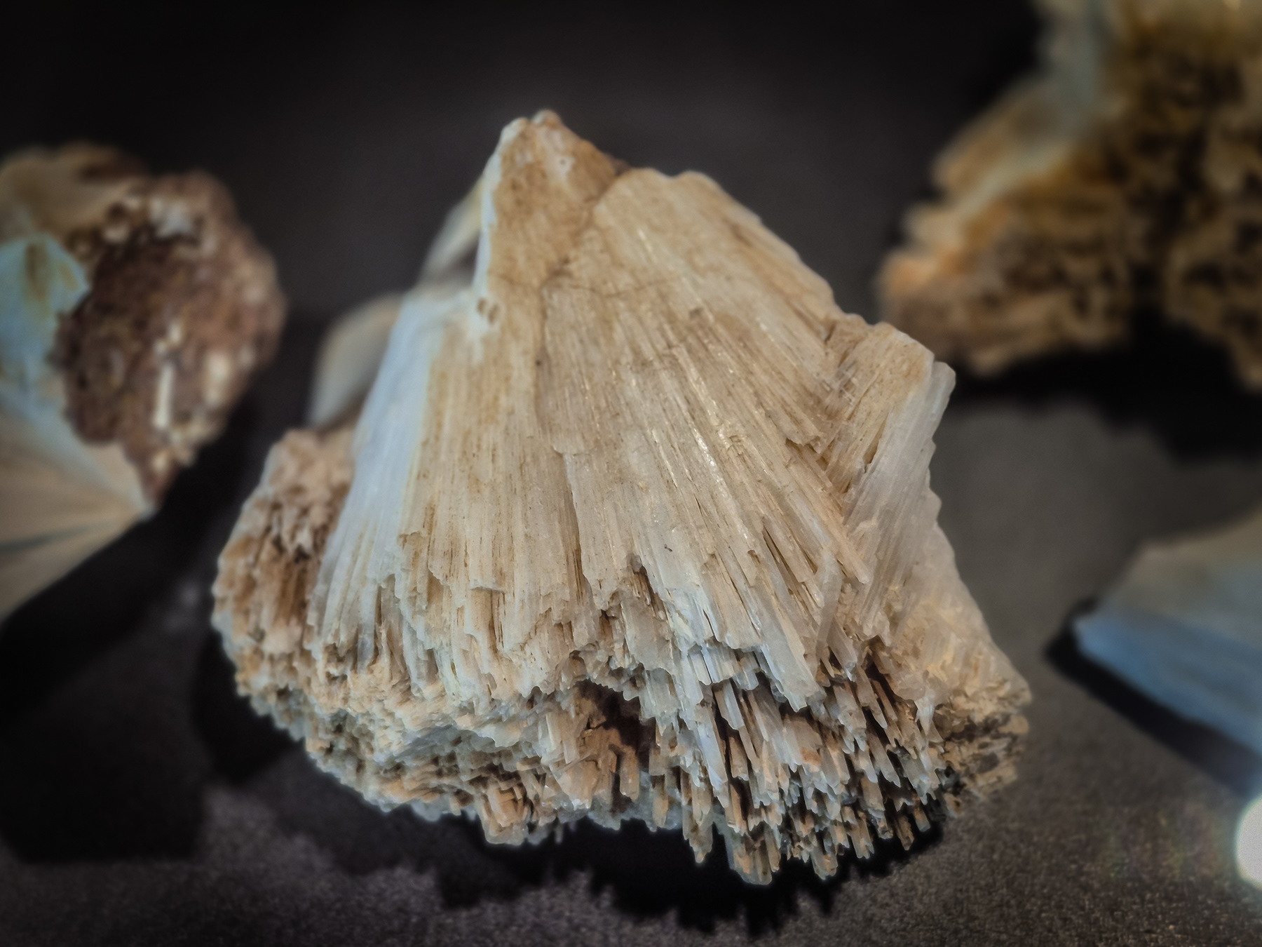 Scolesite