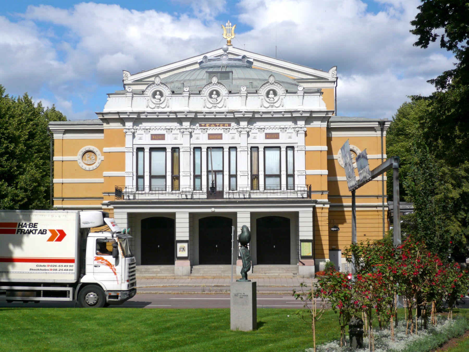 Gävle Theater, August 2007.