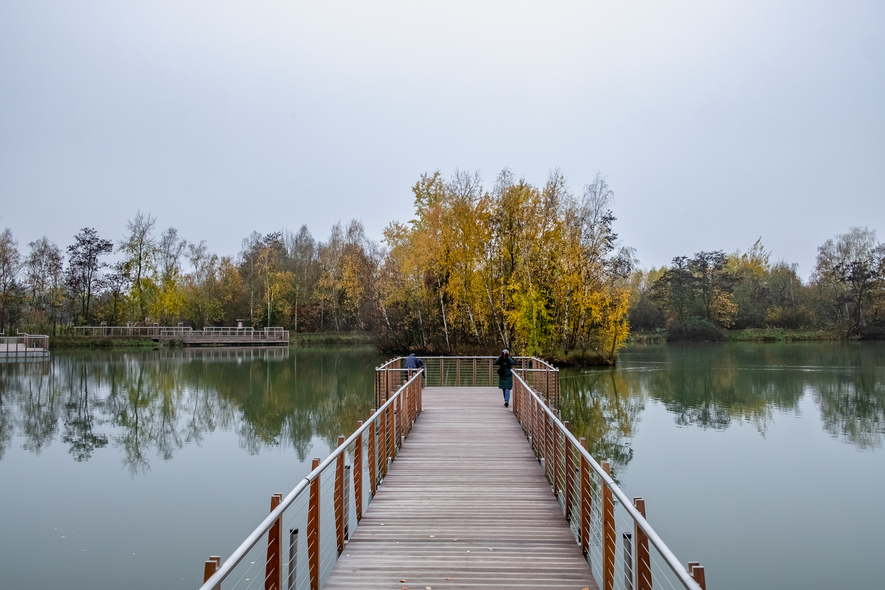 A new lake and even newer jetties are a nice new touch to Tejtmajer Park.