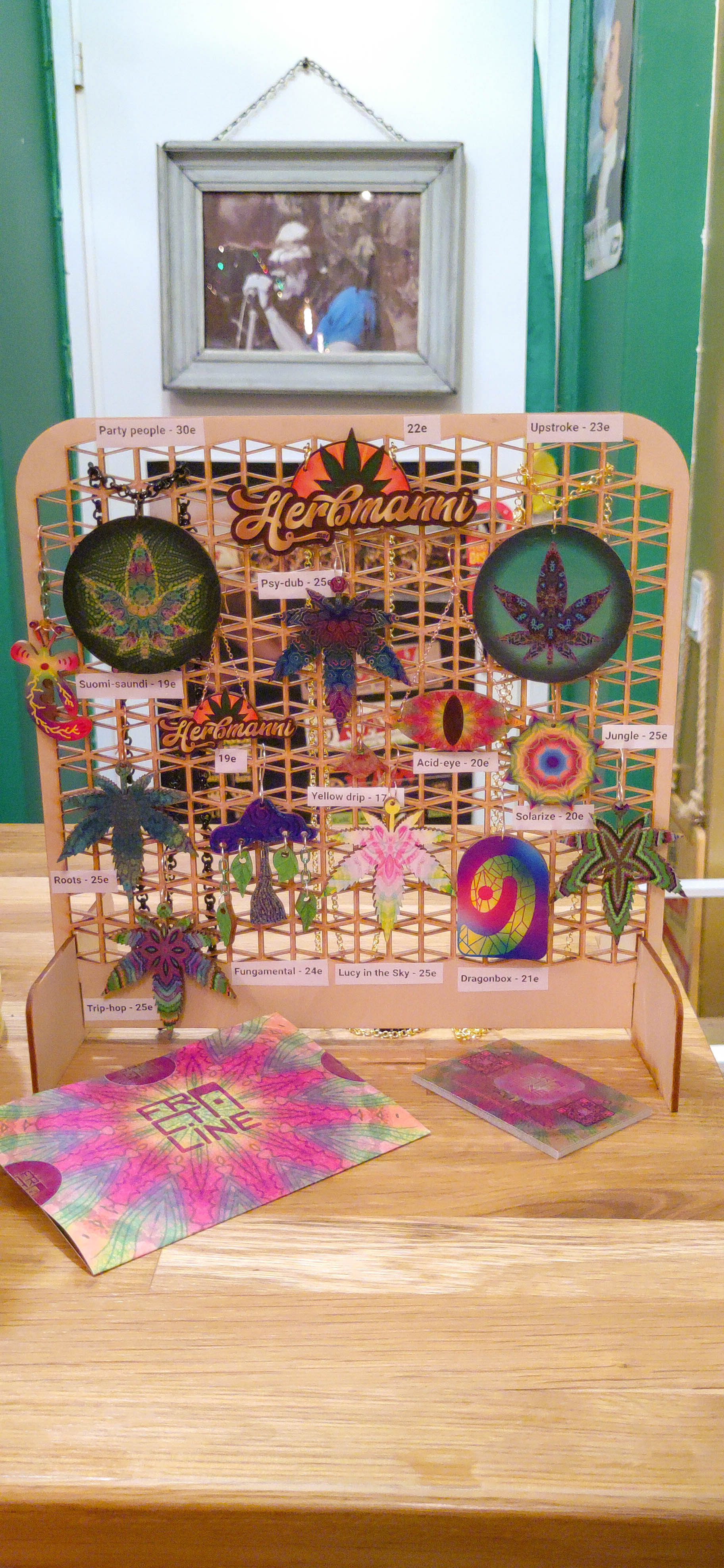 Products, packaging and business cards at Herbmanni