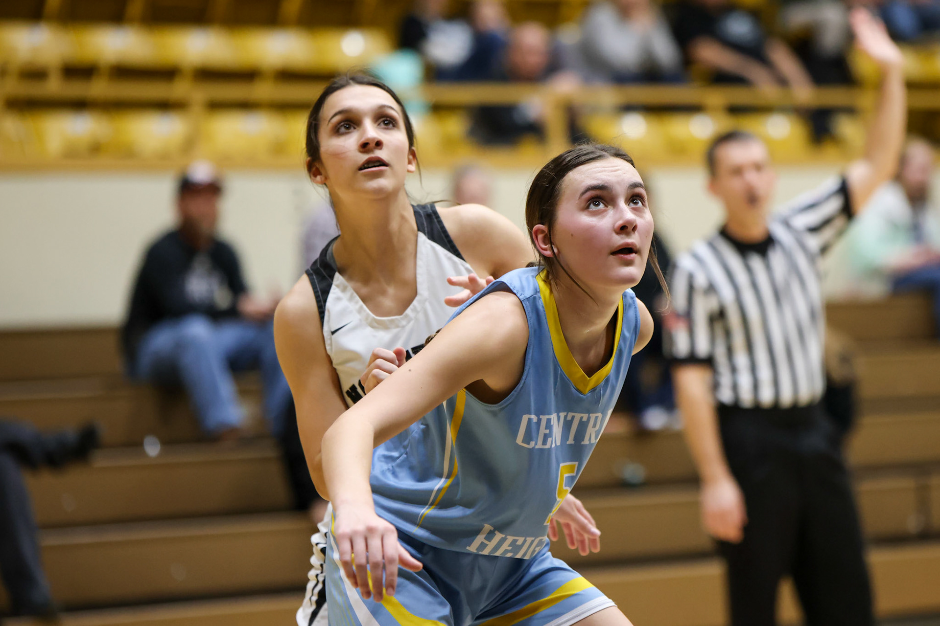 Northern Heights vs Central Heights High School Girls Game. Flint Hills Shoot Out 2023