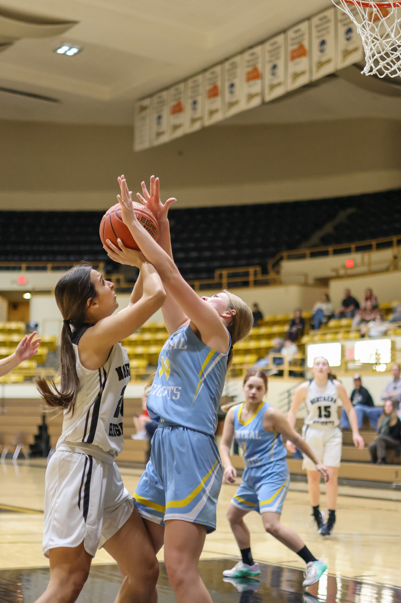 Northern Heights vs Central Heights High School Girls Game. Flint Hills Shoot Out 2023