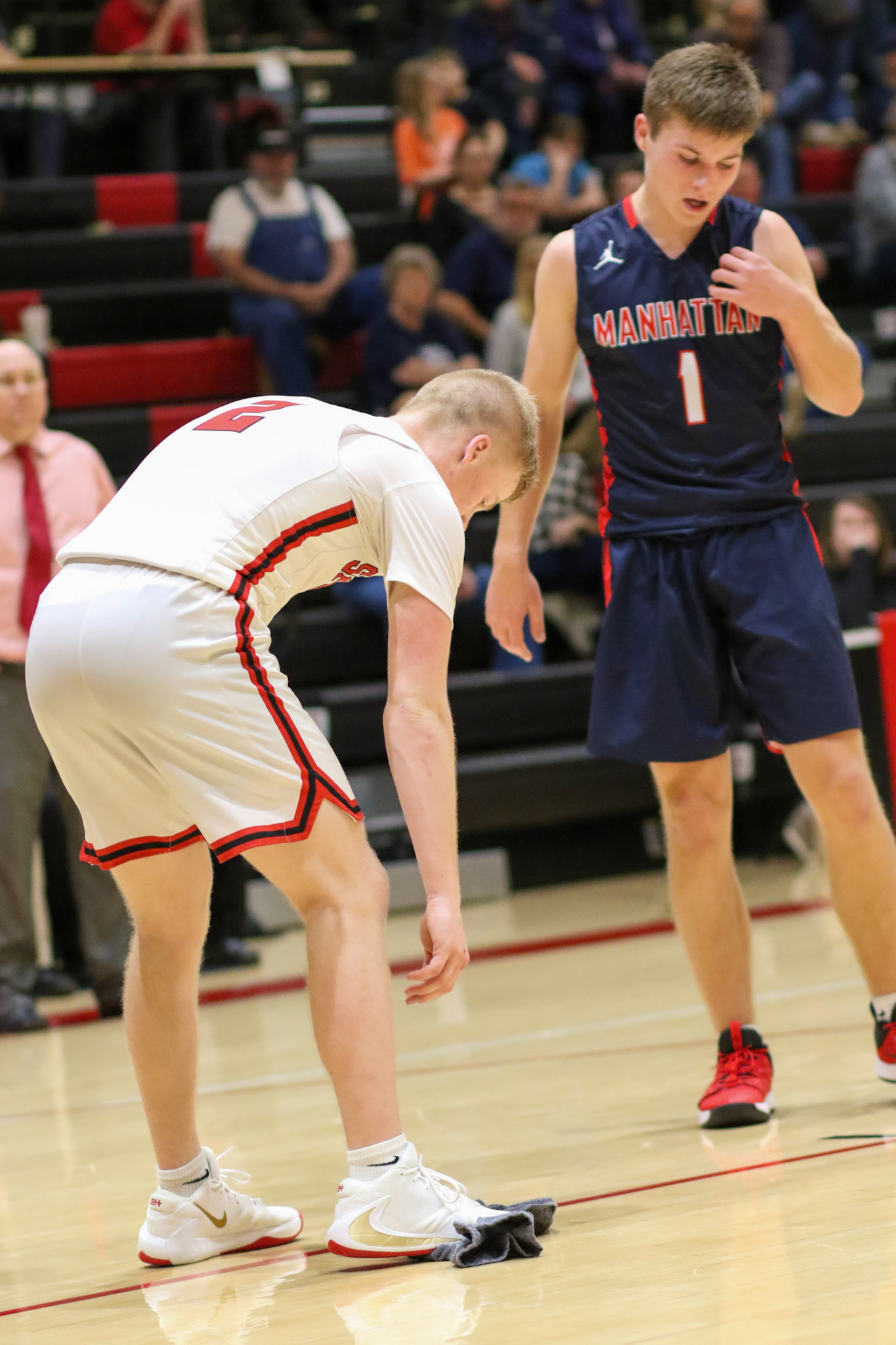 Emporia High School falls to Manhattan High 62-55 in Emporia, Tuesday night January 14,2020