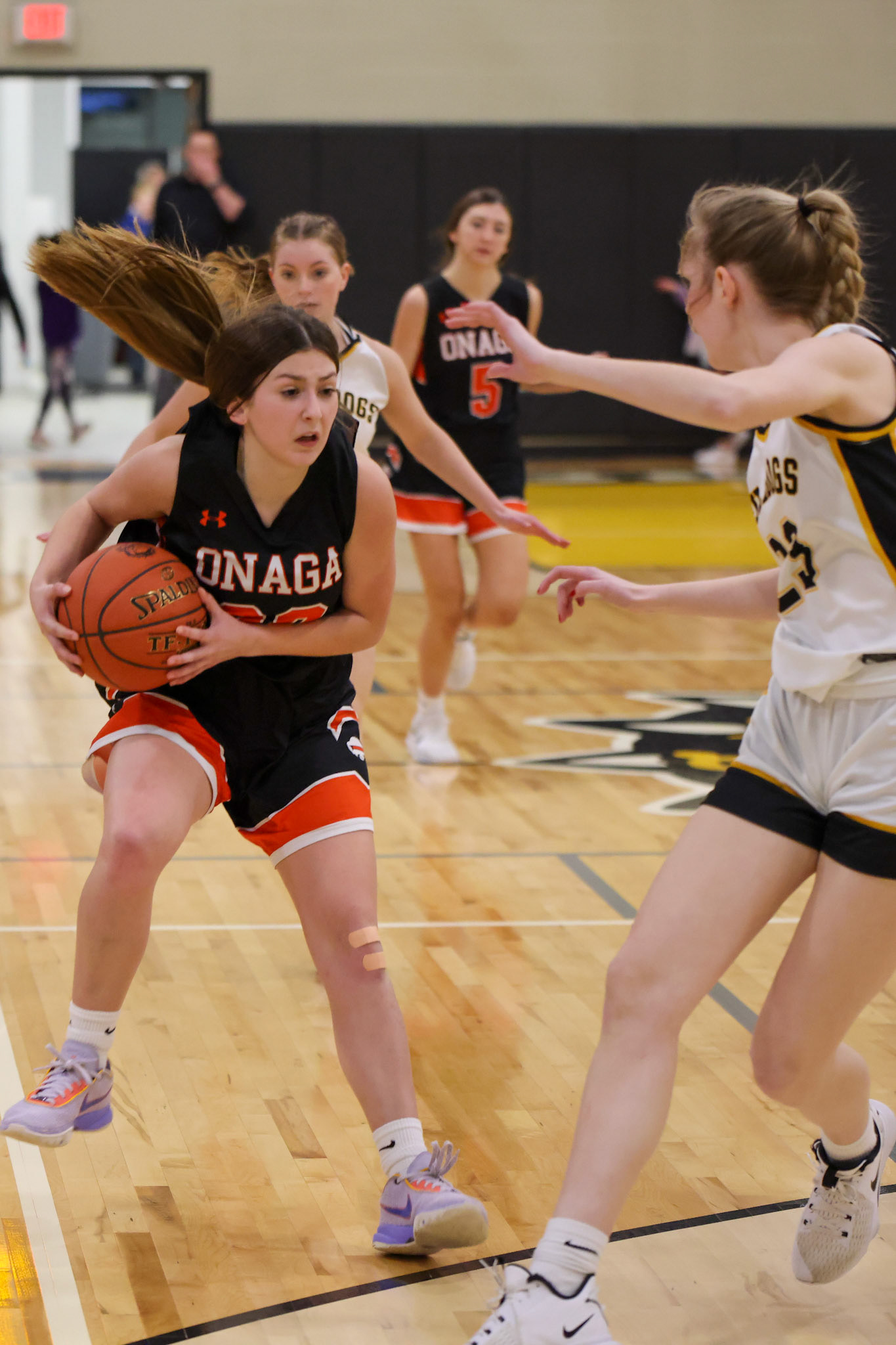 Onaga vs Linn High School