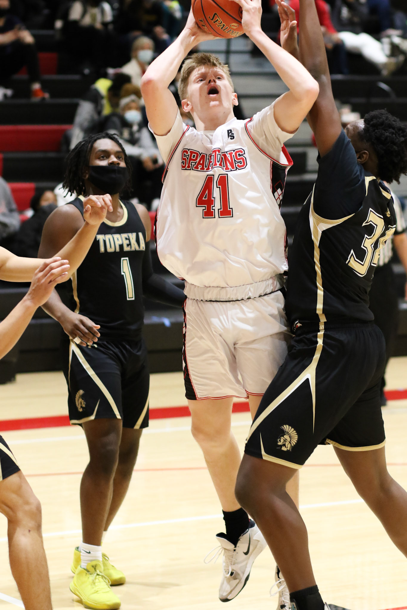 Emporia High vs TopekaHigh School