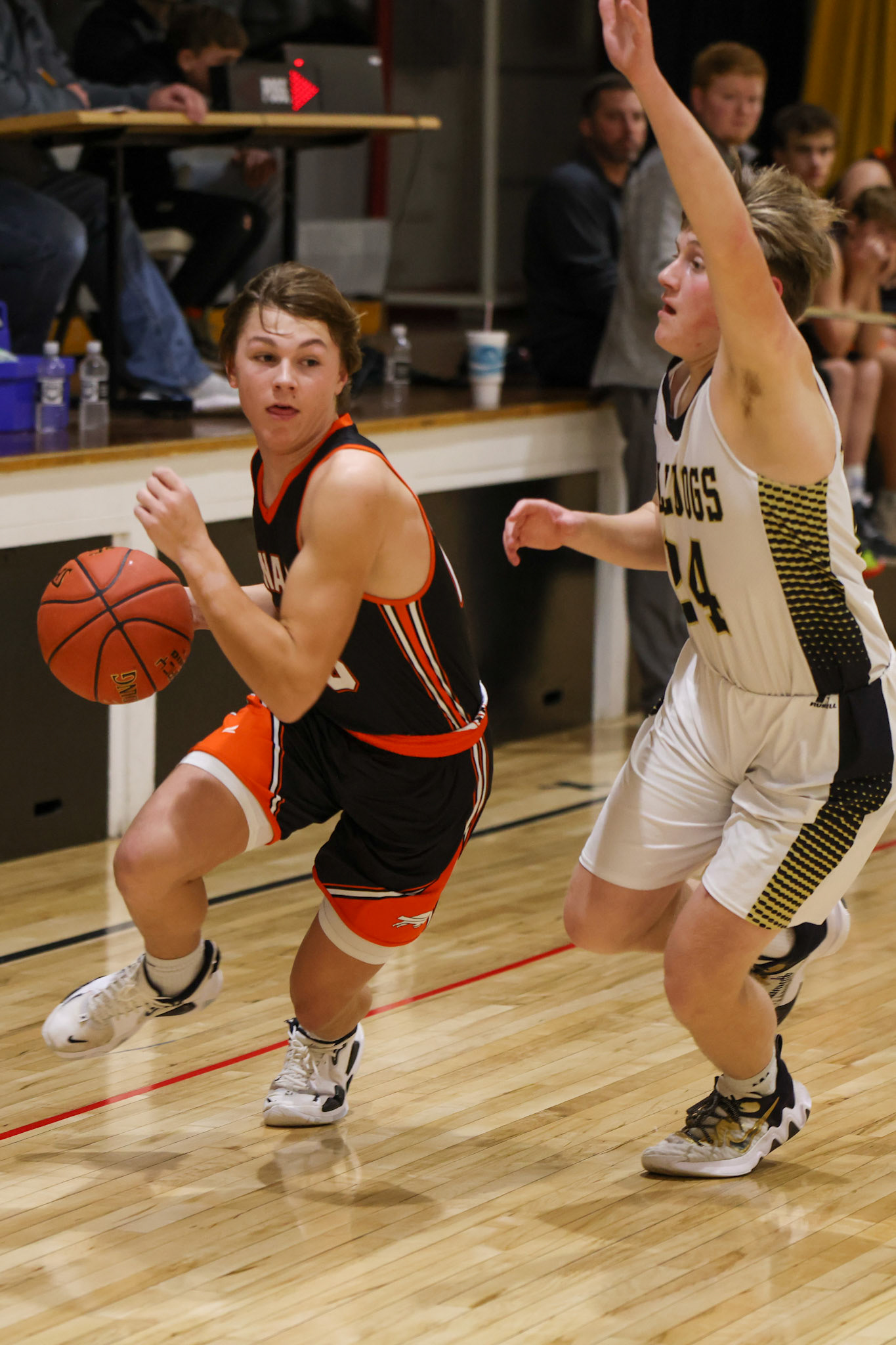 Onaga vs Linn High School