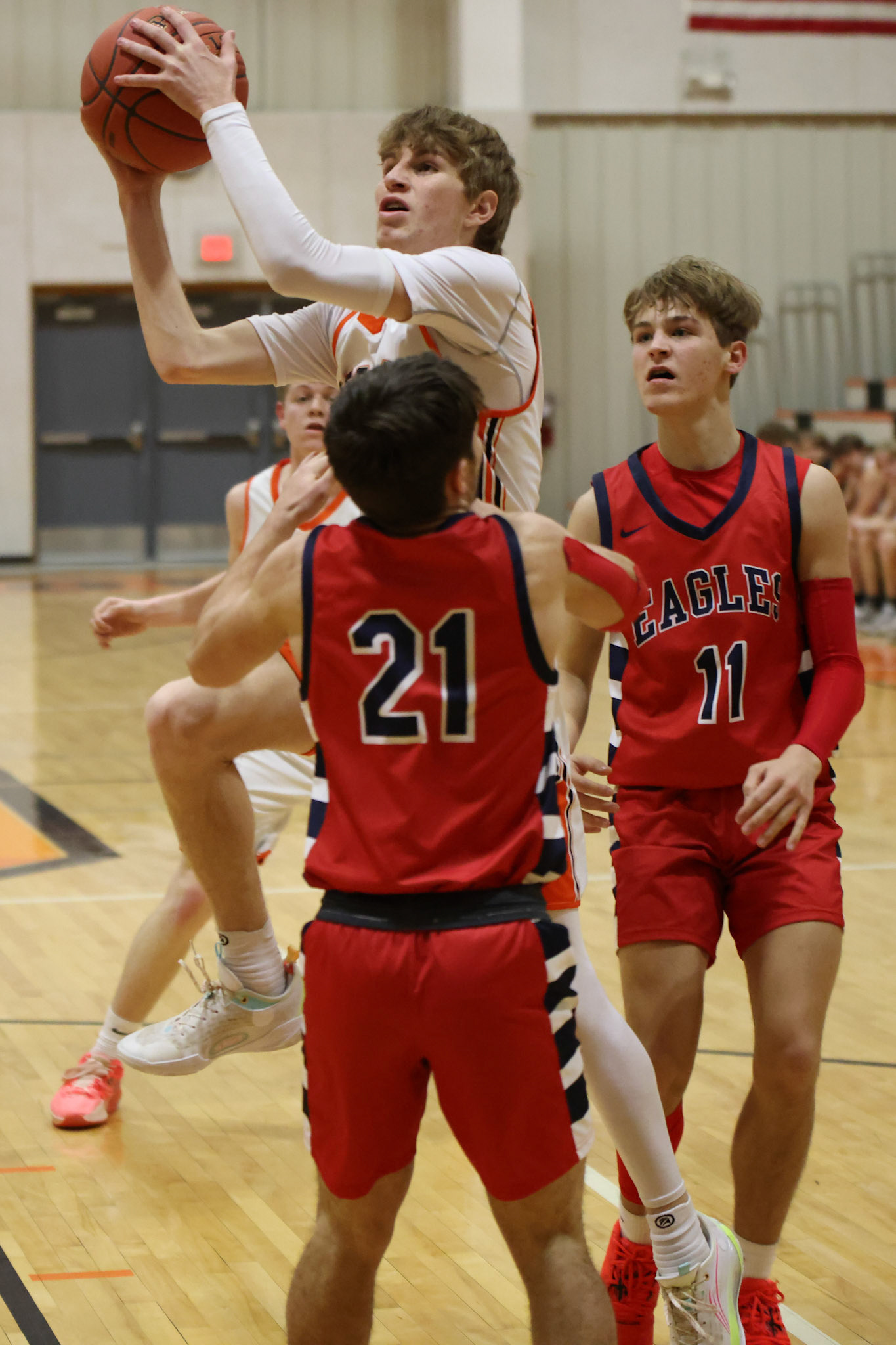 Onaga vs Linn High School