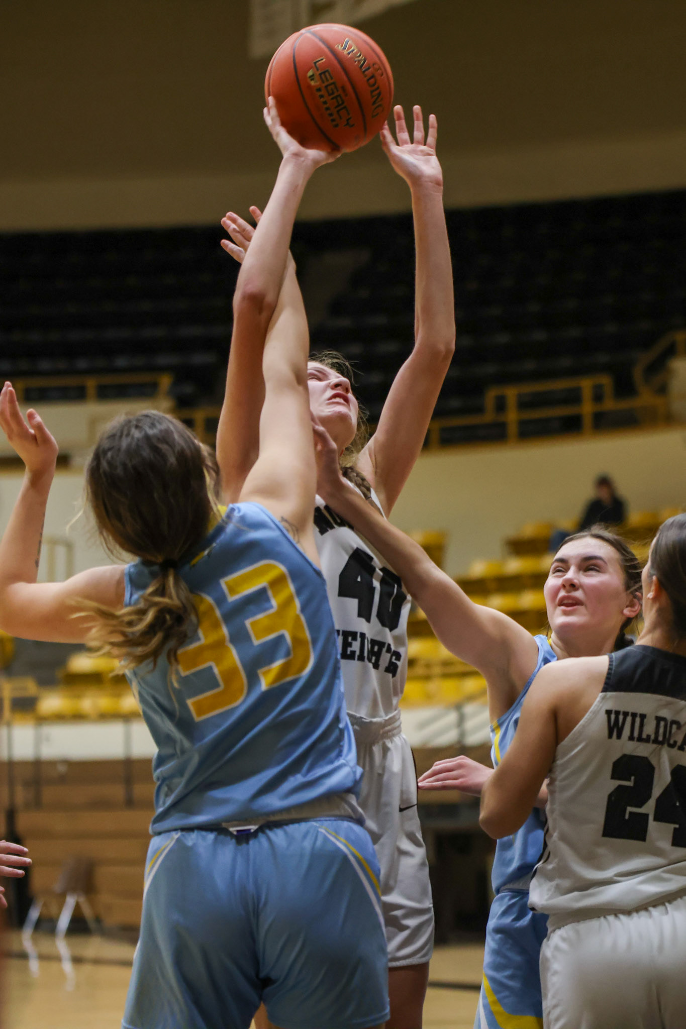 Northern Heights vs Central Heights High School Girls Game. Flint Hills Shoot Out 2023