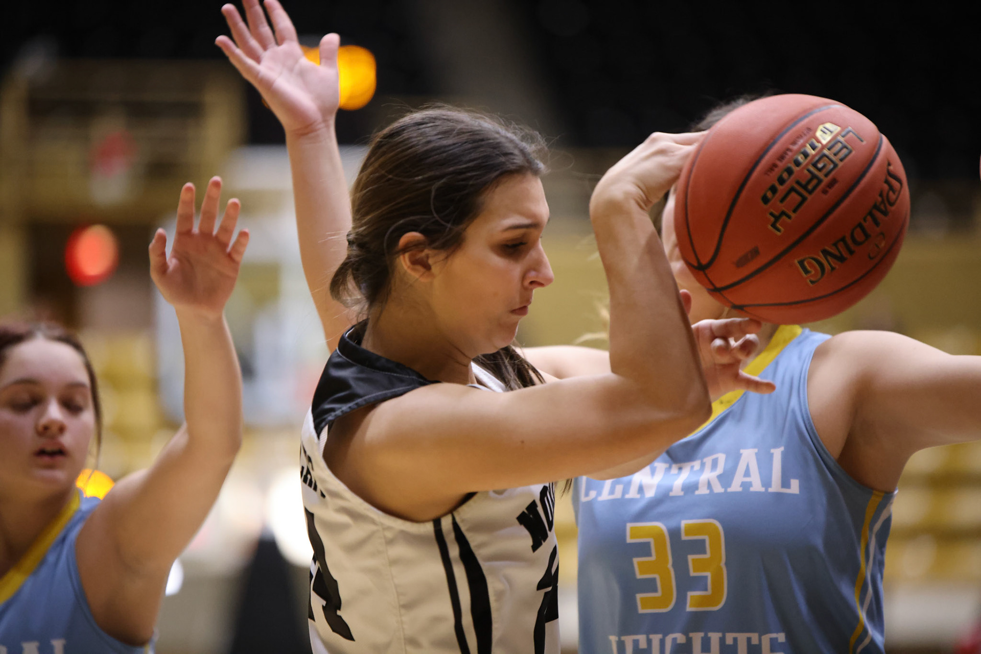 Northern Heights vs Central Heights High School Girls Game. Flint Hills Shoot Out 2023