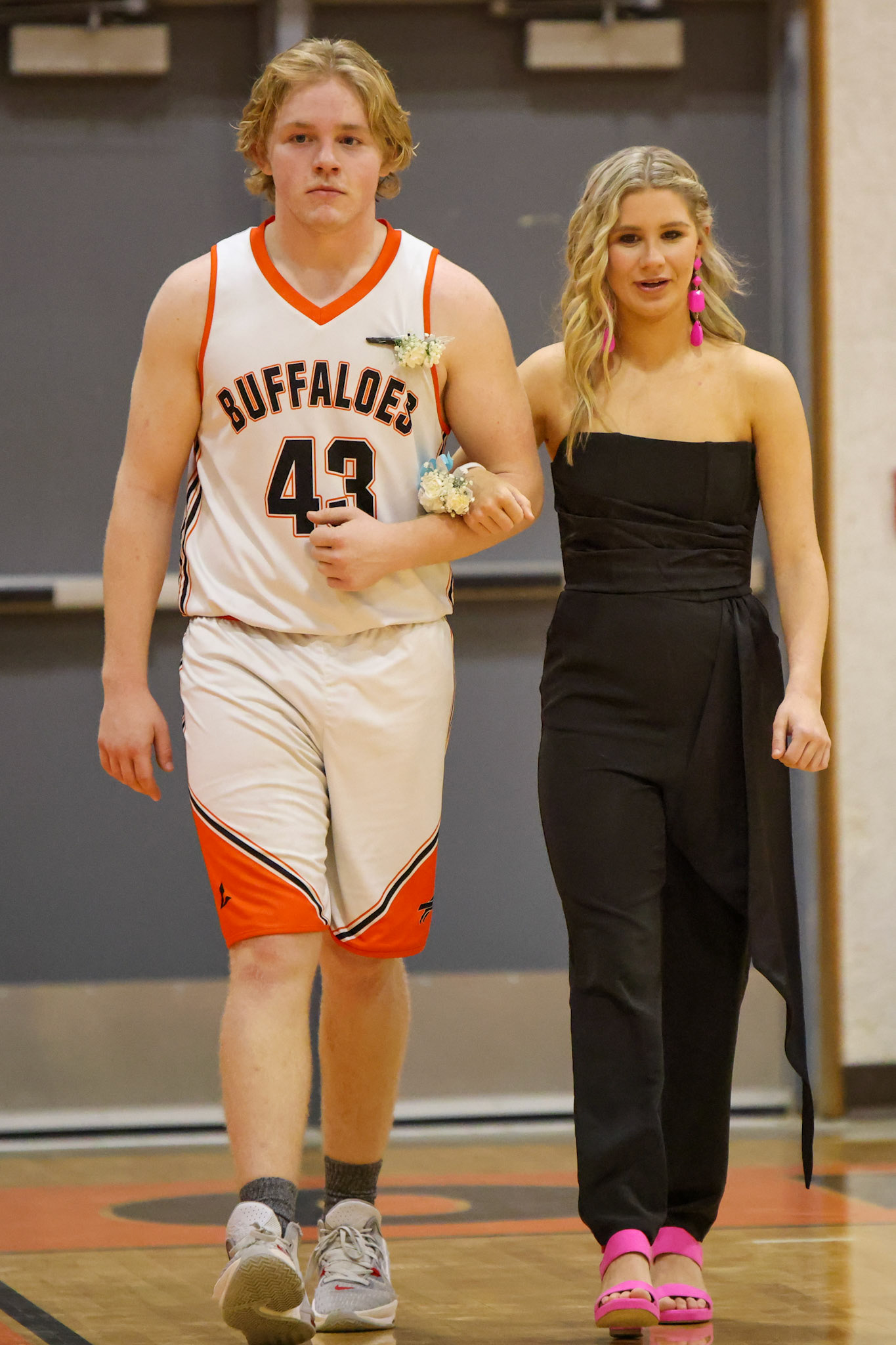 Onaga vs Linn High School