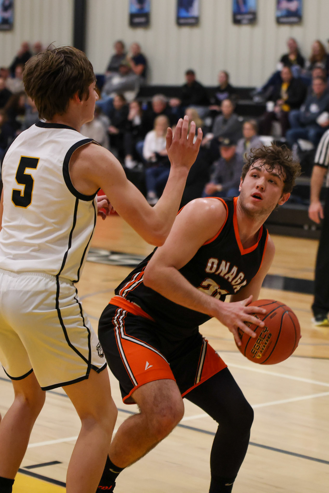 Onaga vs Linn High School