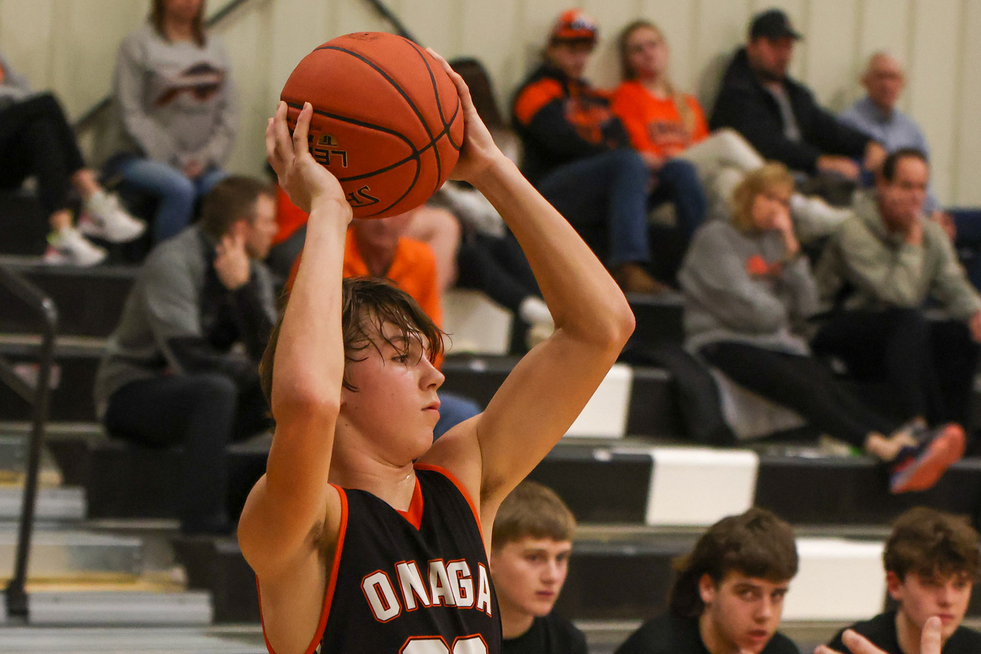 Onaga vs Linn High School