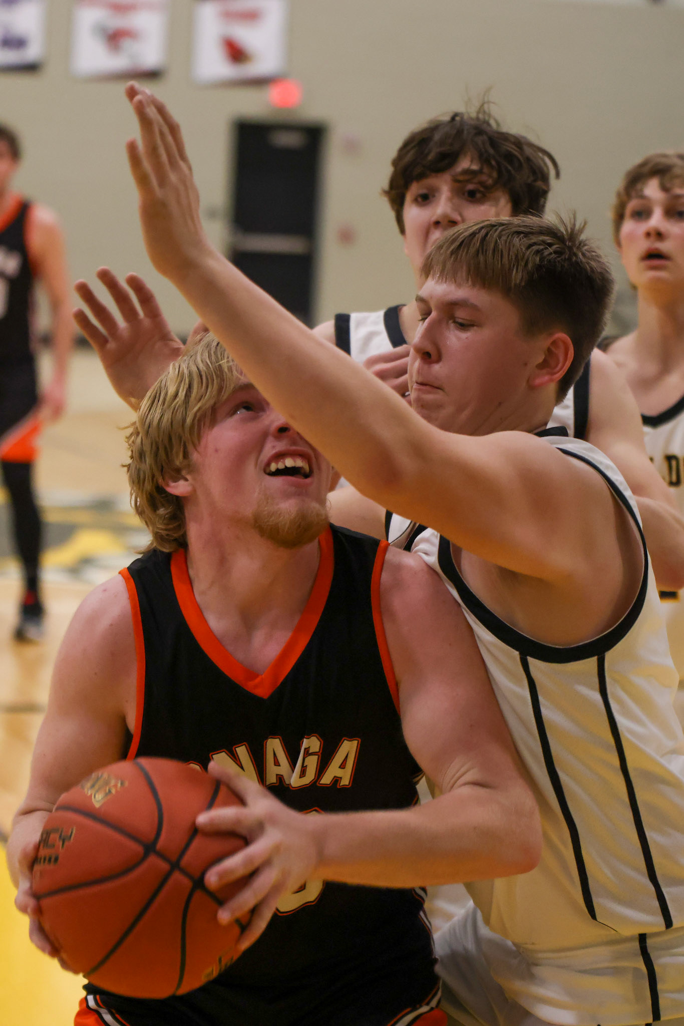 Onaga vs Linn High School