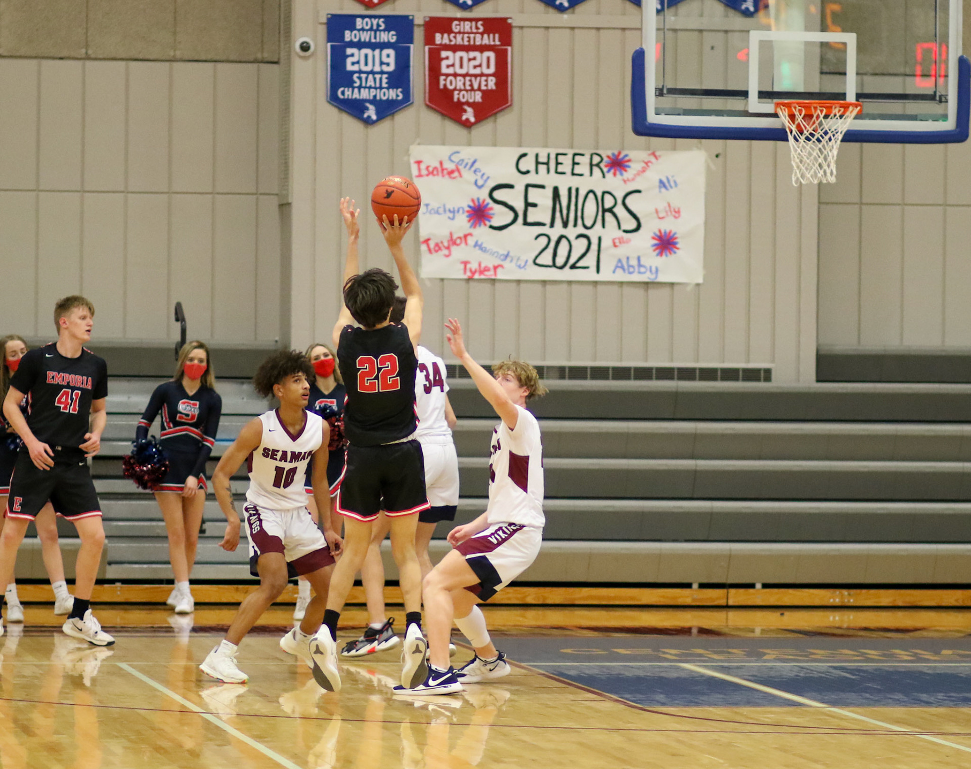 Emporia High vs Seaman School