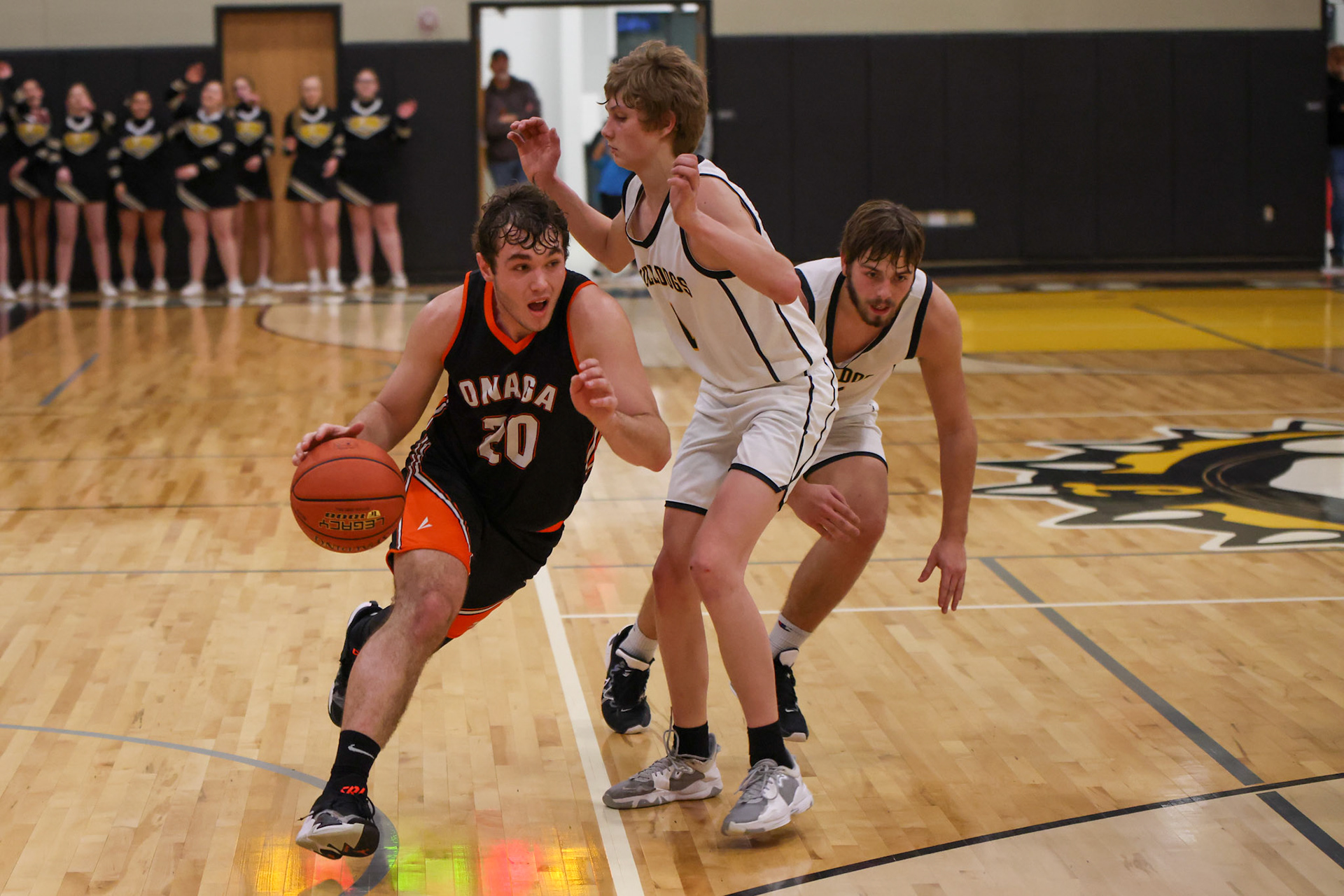 Onaga vs Linn High School