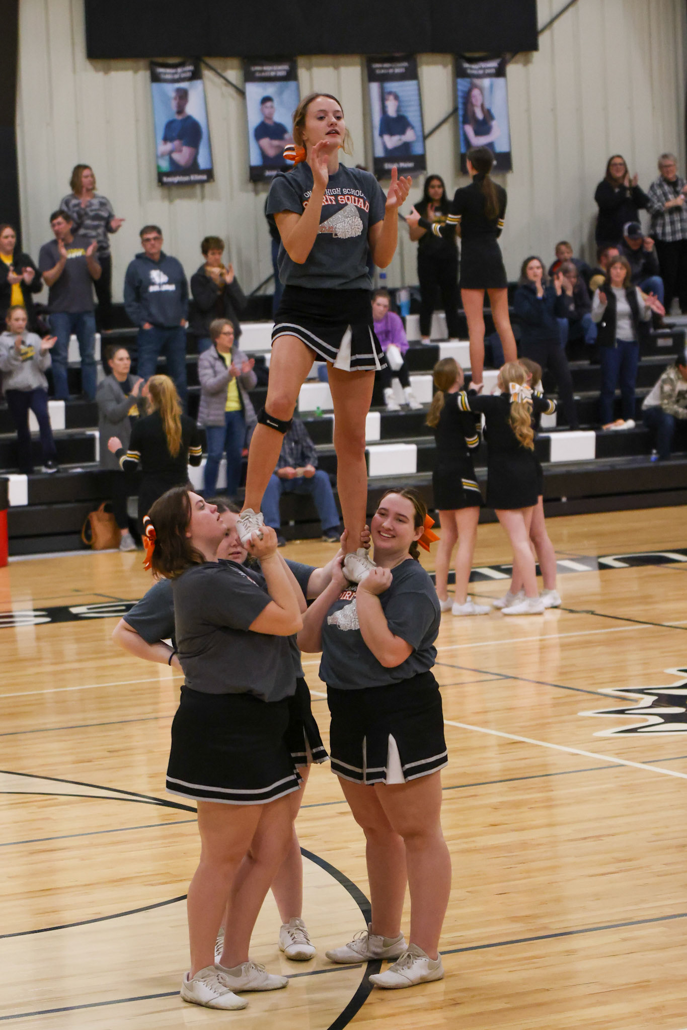 Onaga vs Linn High School