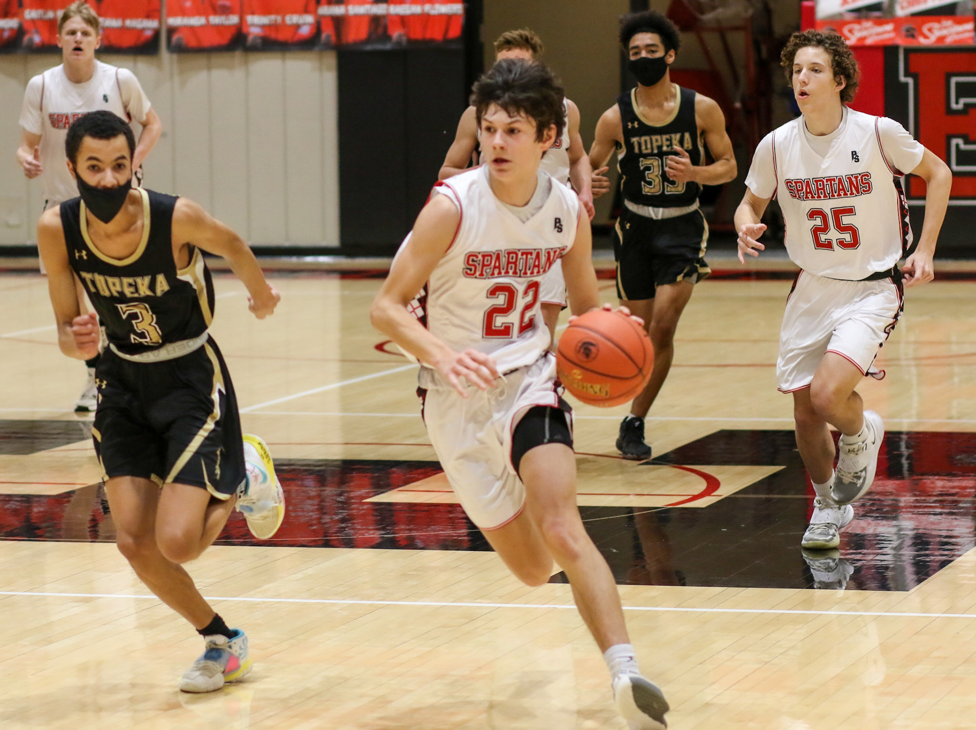 Emporia High vs TopekaHigh School