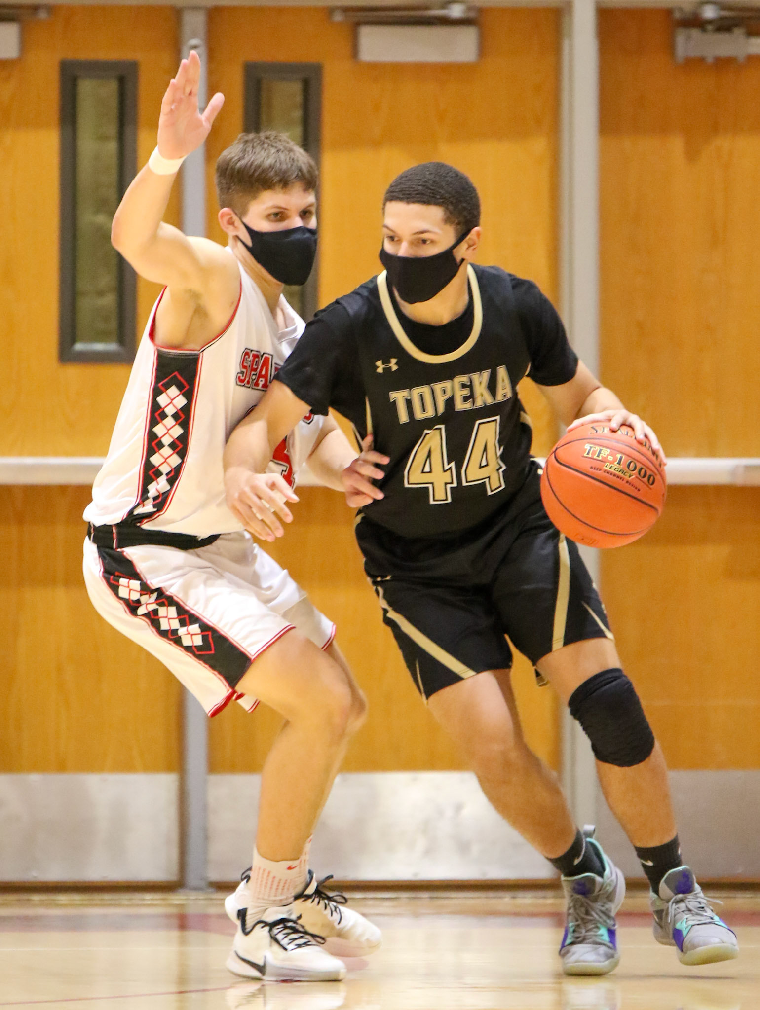 Emporia High vs TopekaHigh School