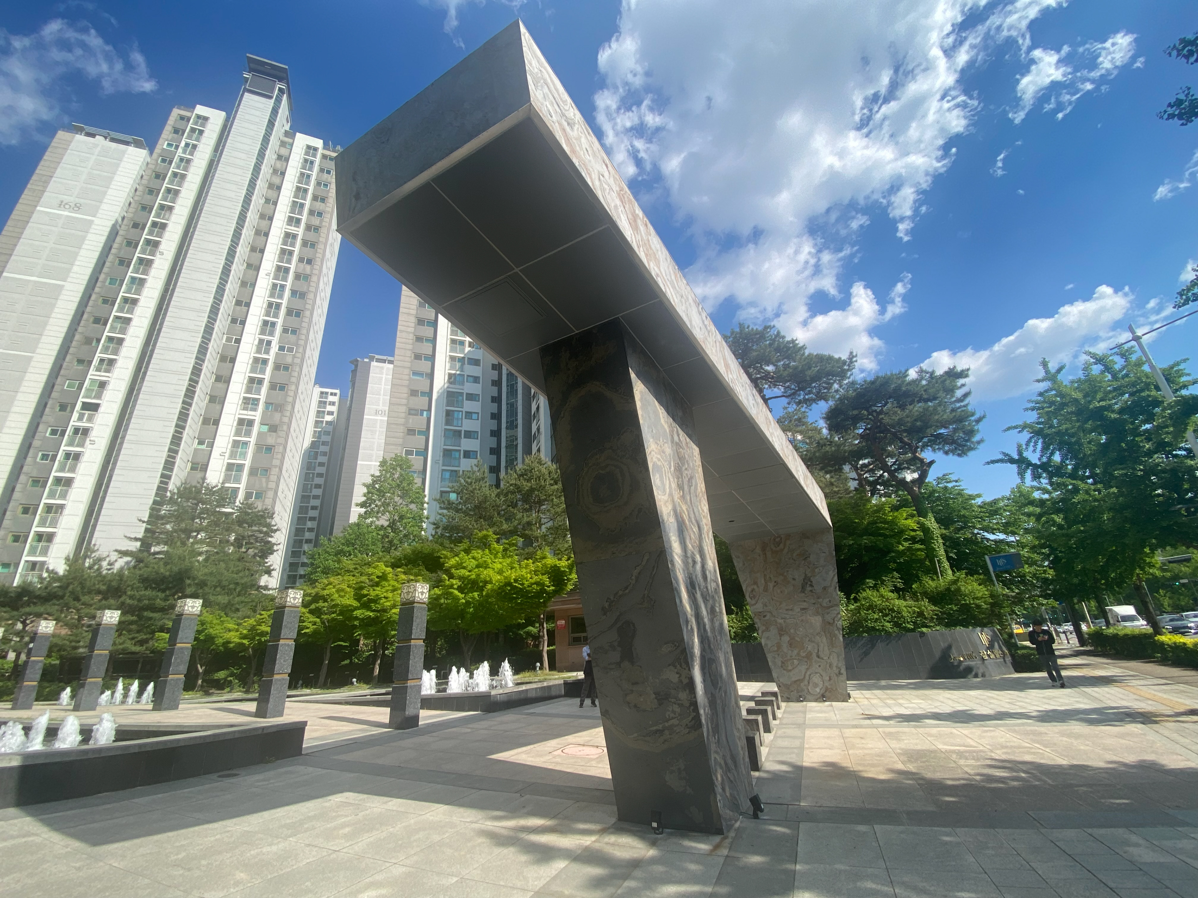 W1-ARTFUL / copyrightⒸ JoonyoungSuh
