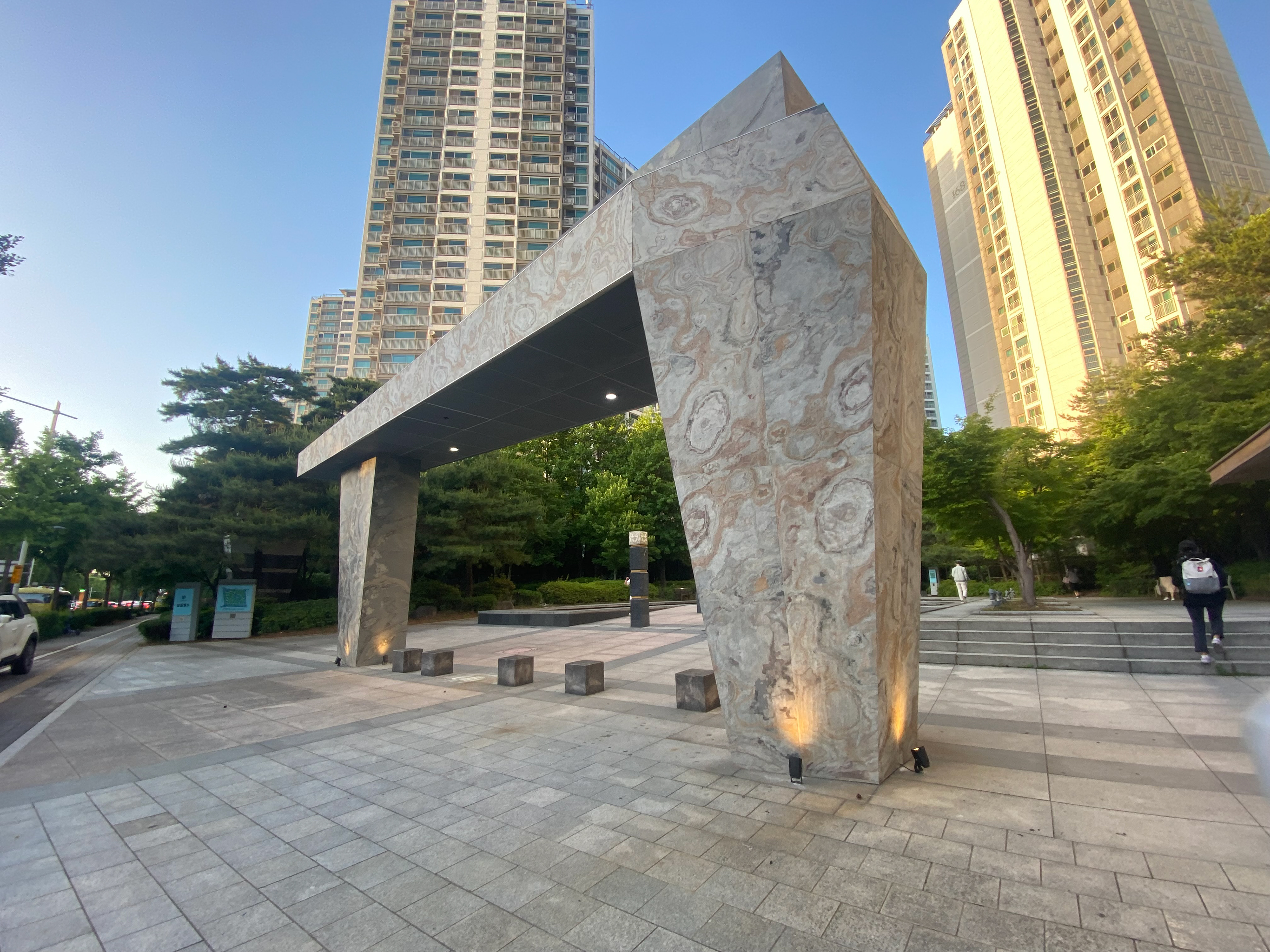 W1-ARTFUL / copyrightⒸ JoonyoungSuh