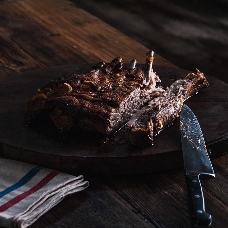 Fotografia gastronomica de asado