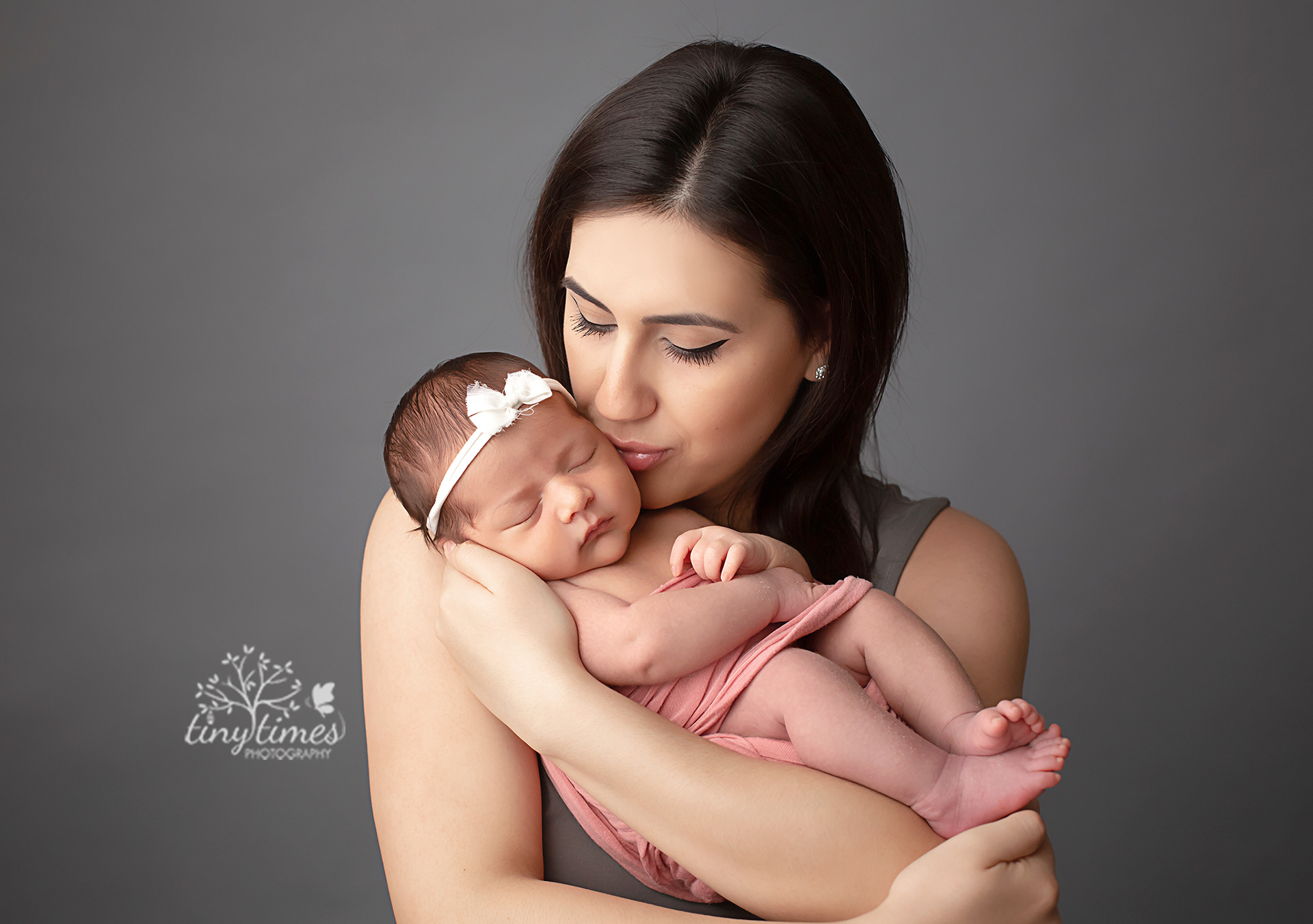Vancouver Washington Newborn Photographer