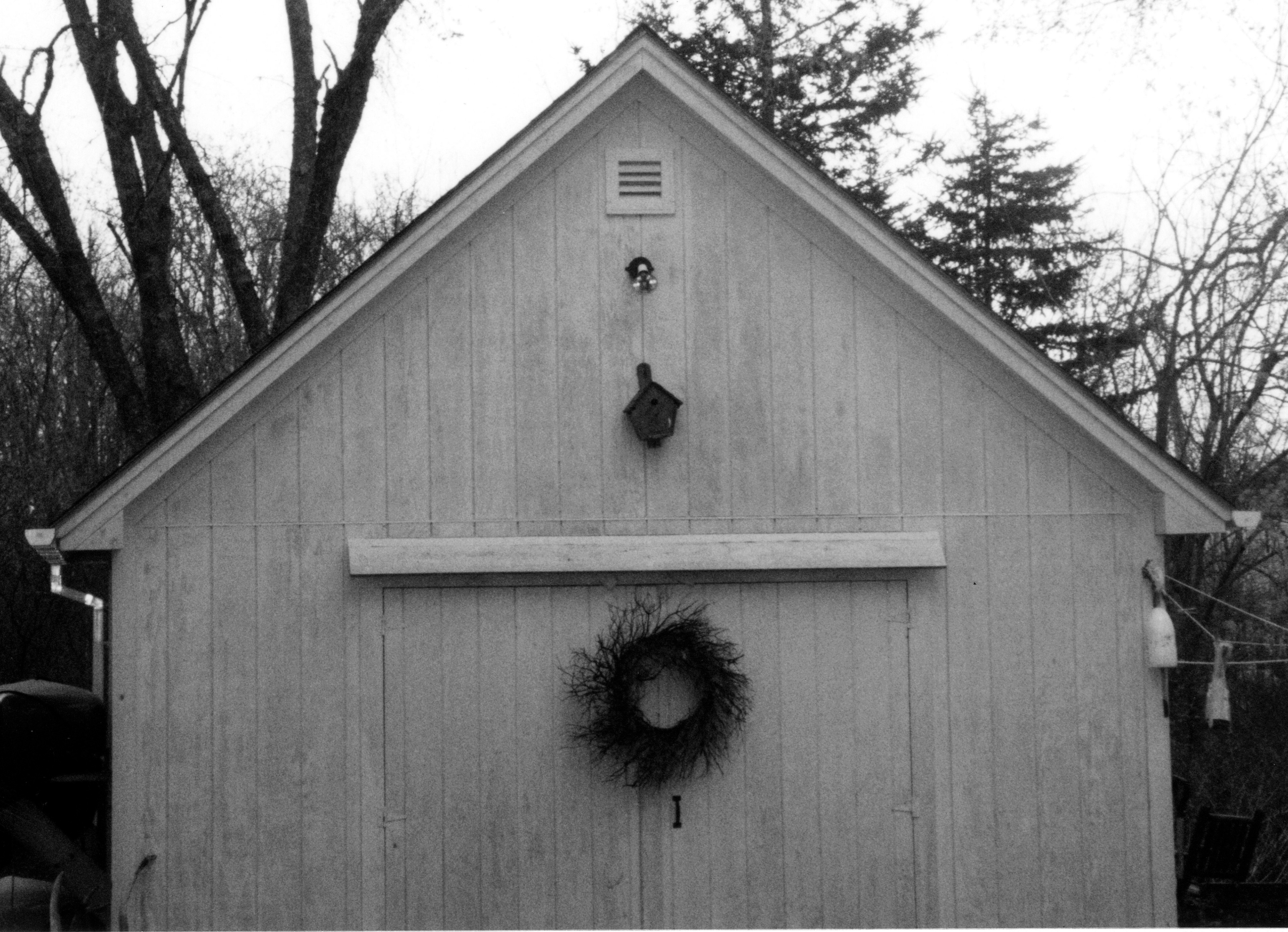 White House With Wreath
