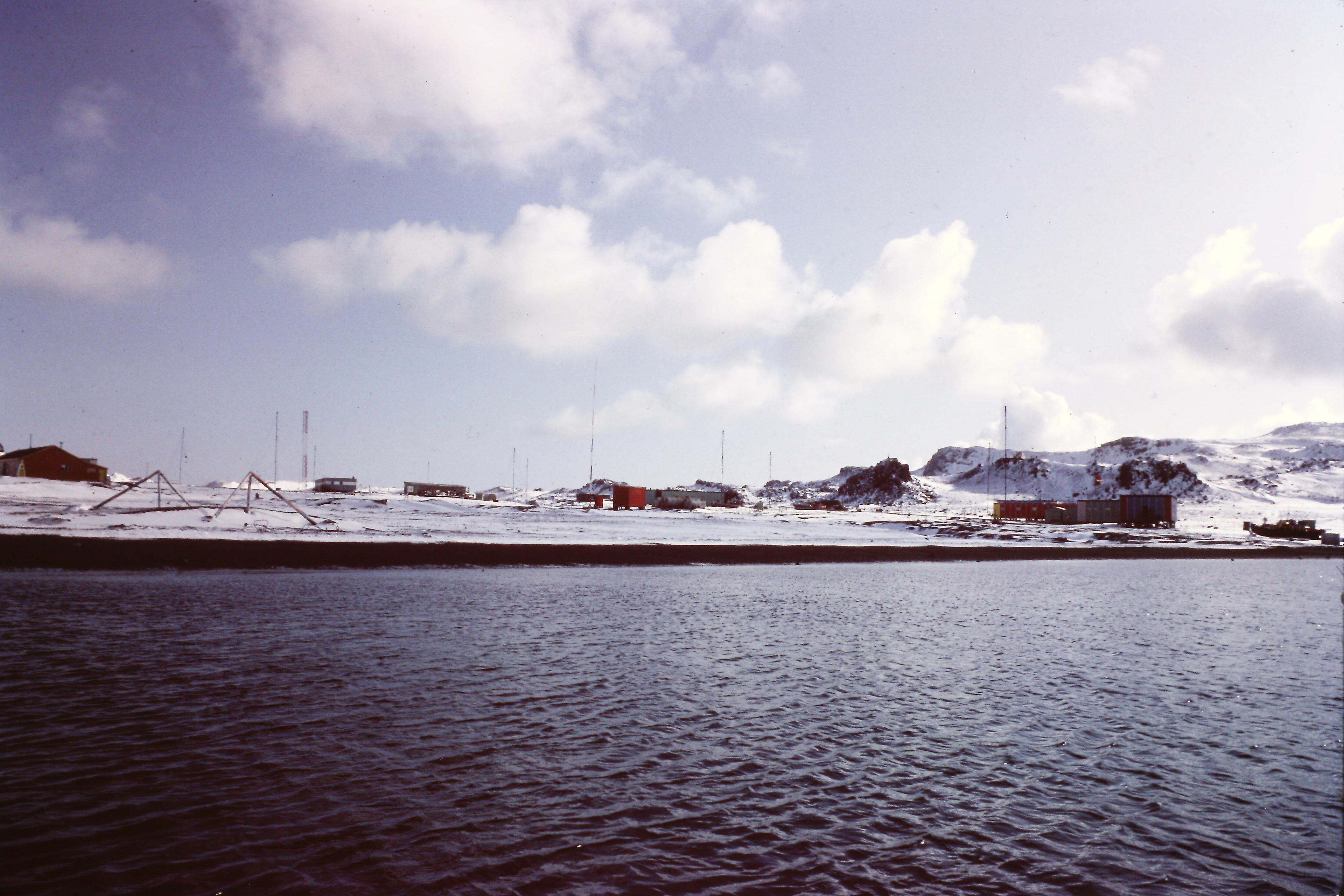 Chilean base