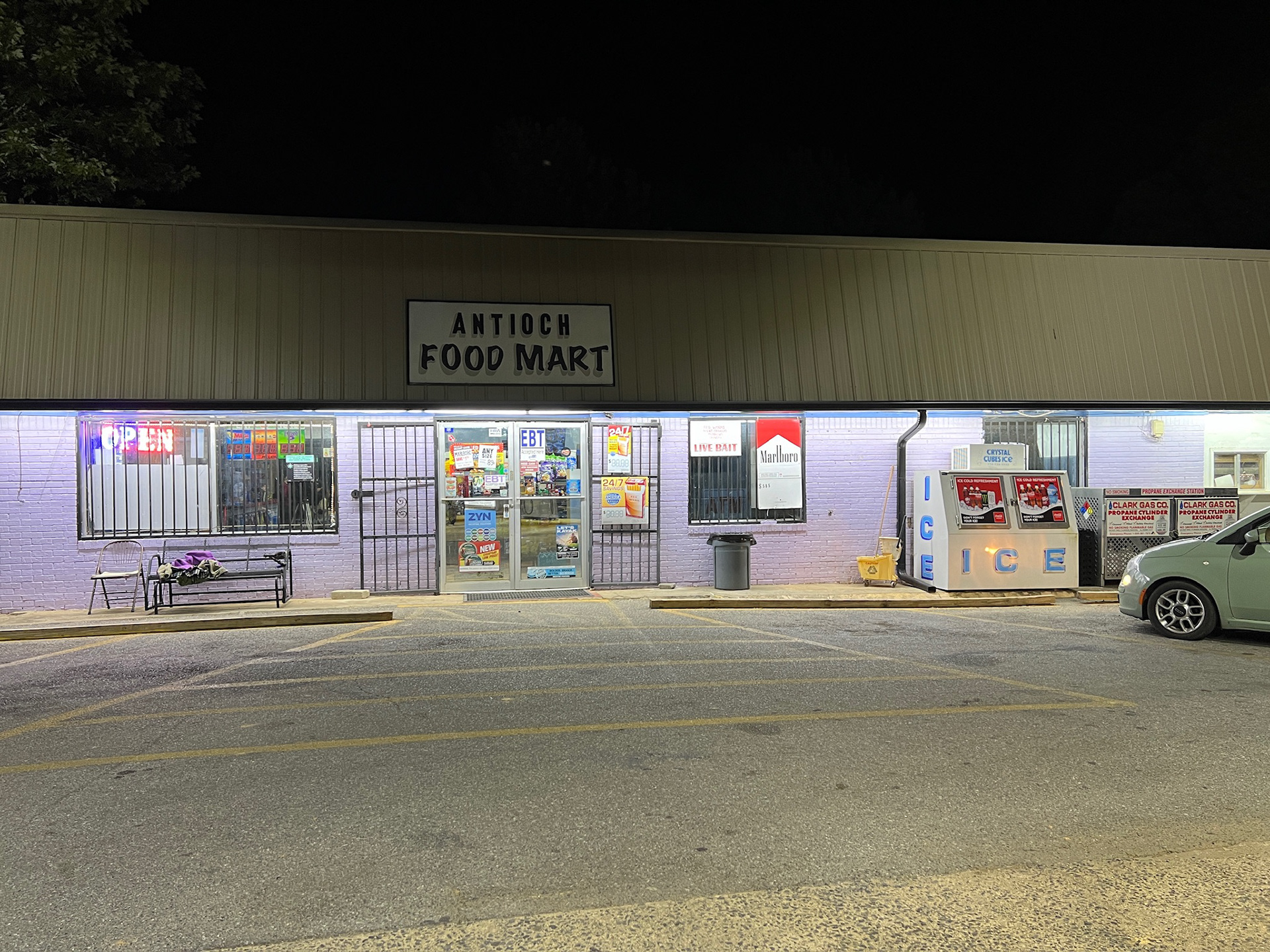 Storefront for "RUMSPRINGA" Short Film