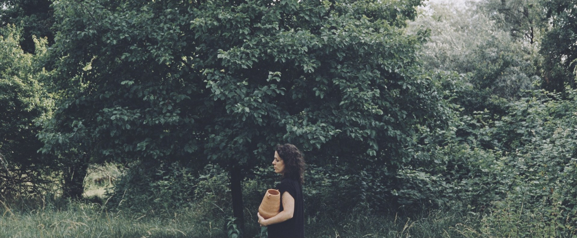 Photo by: Nóra Fábián  @womenseeing