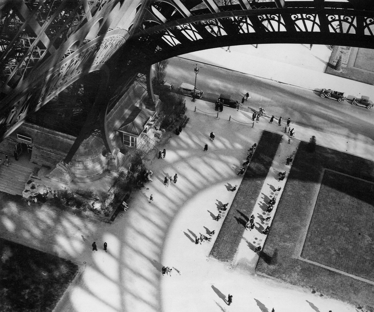 EIFFEL TOWER, PARIS 1929