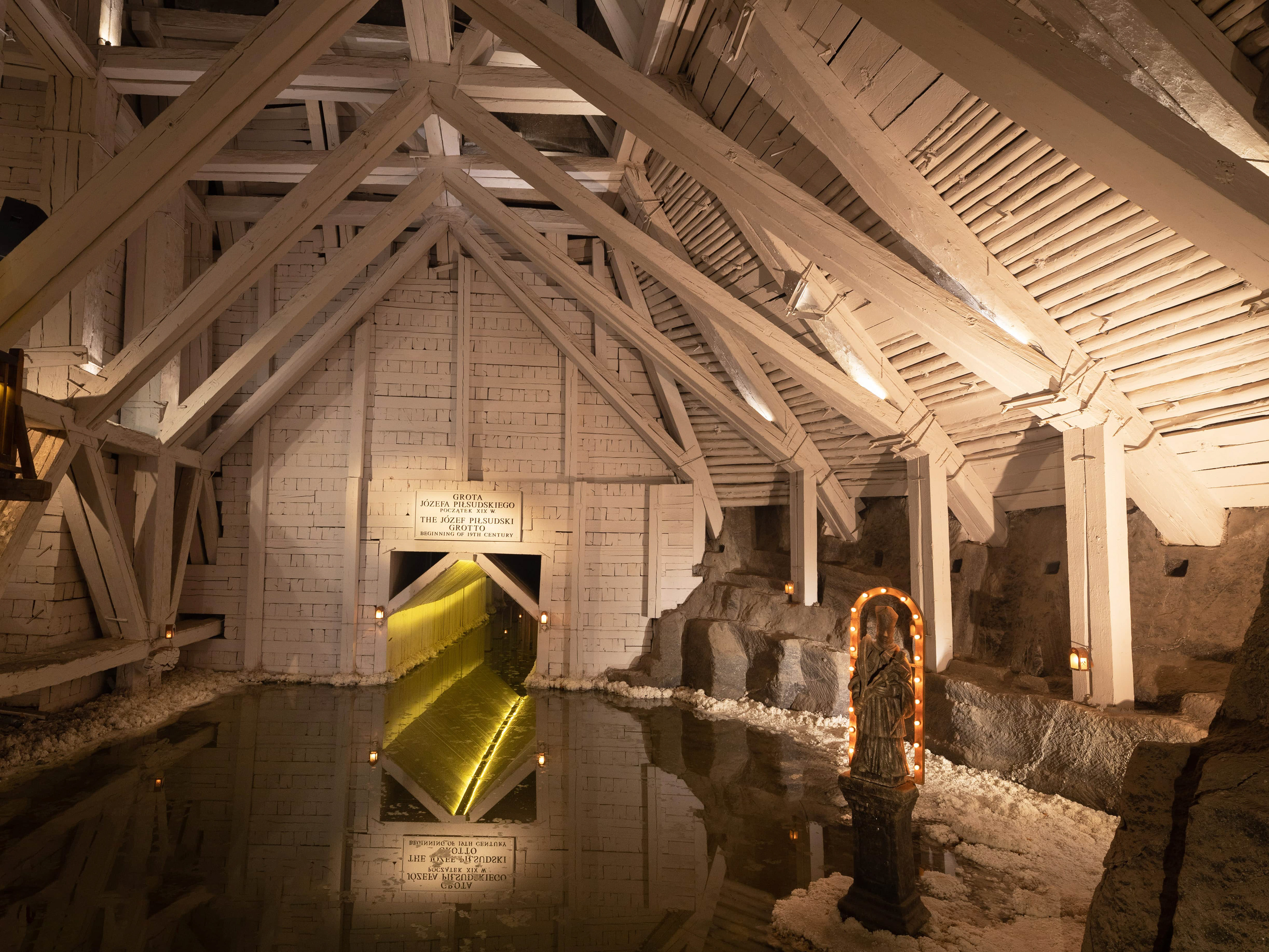 lac souterrain et sa sainte barbe