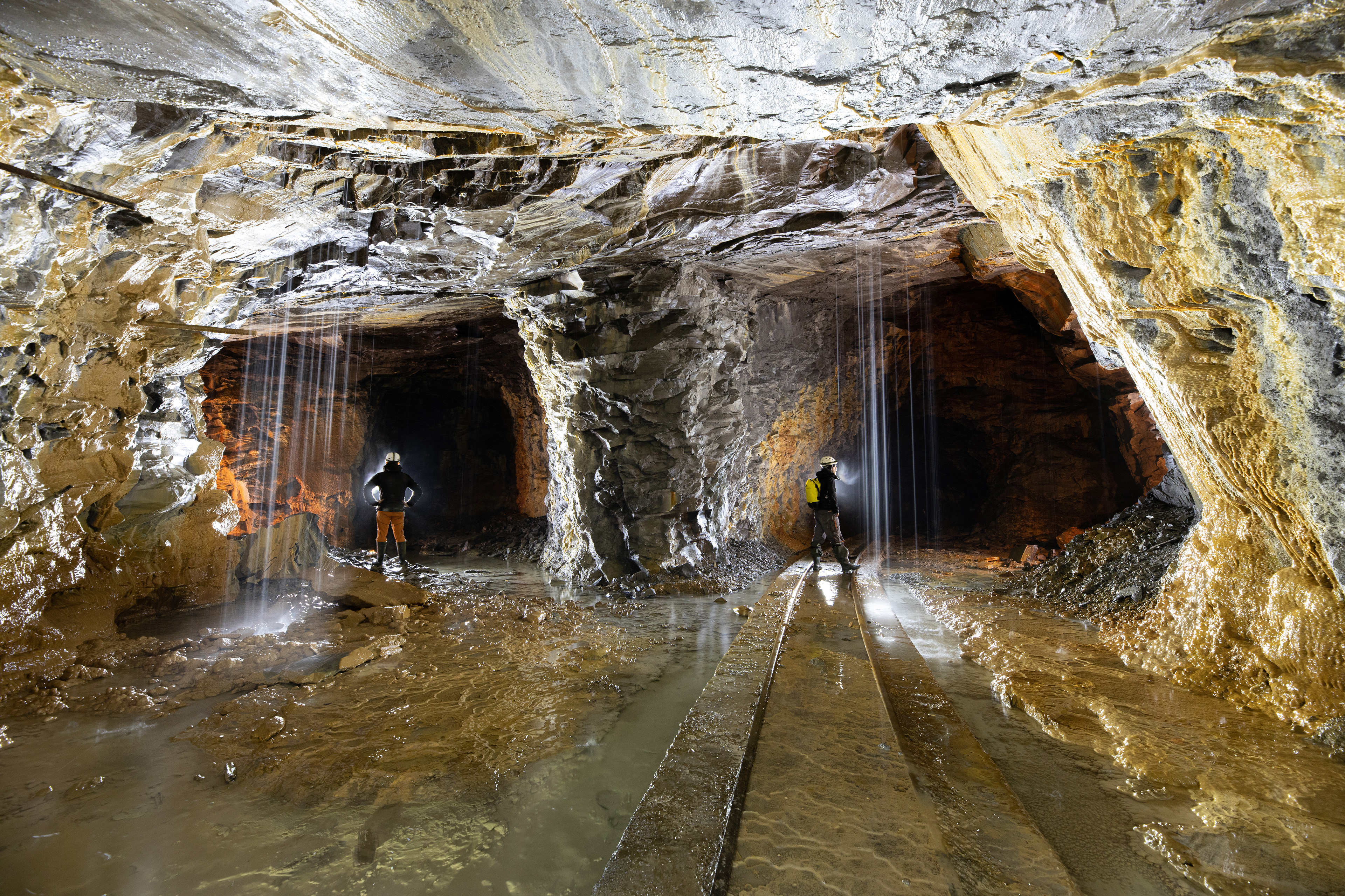 Fuites dans une carrière de pierre à ciment