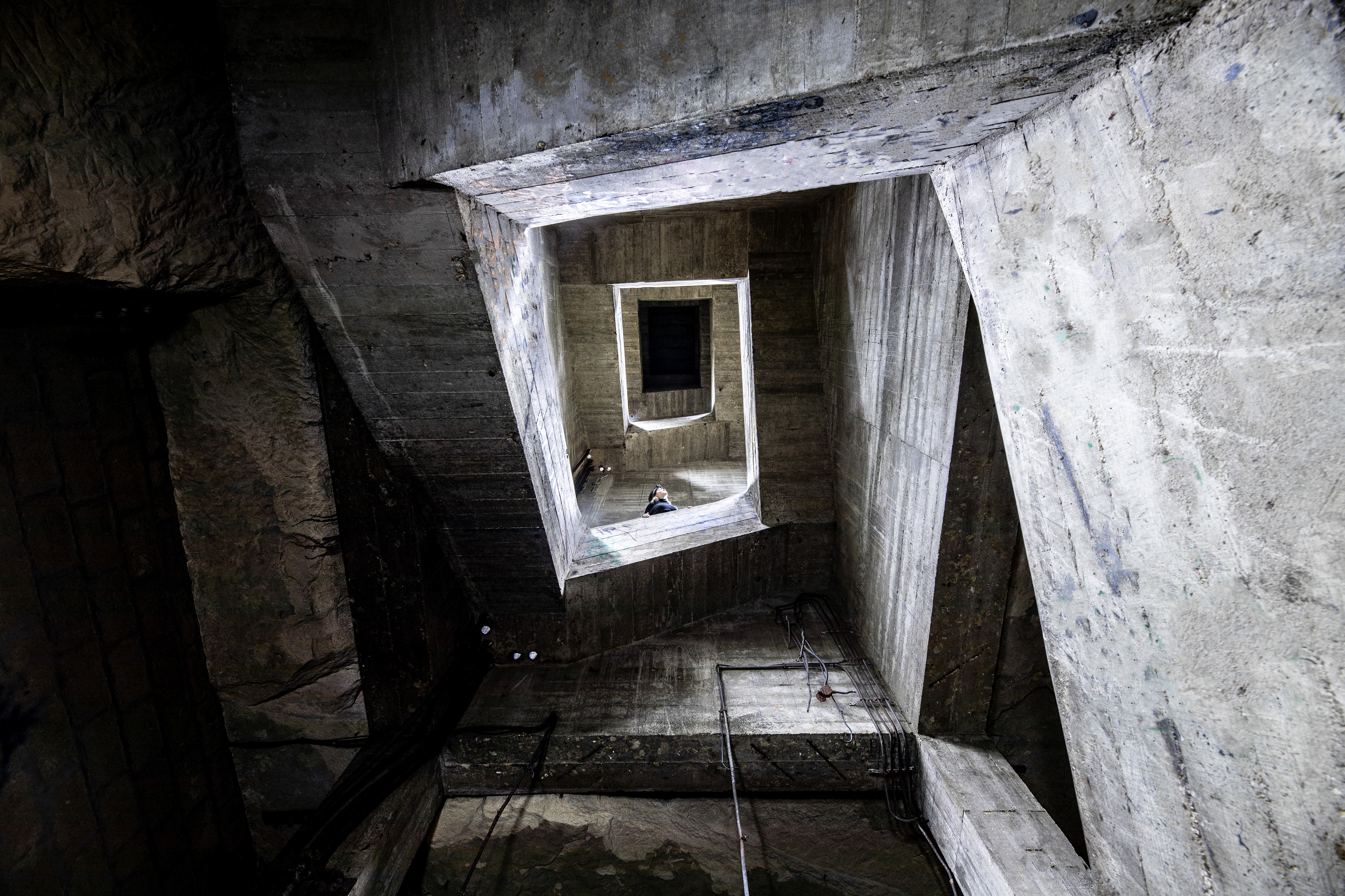 Escalier d'accès à la carrière militaire de l'OTAN