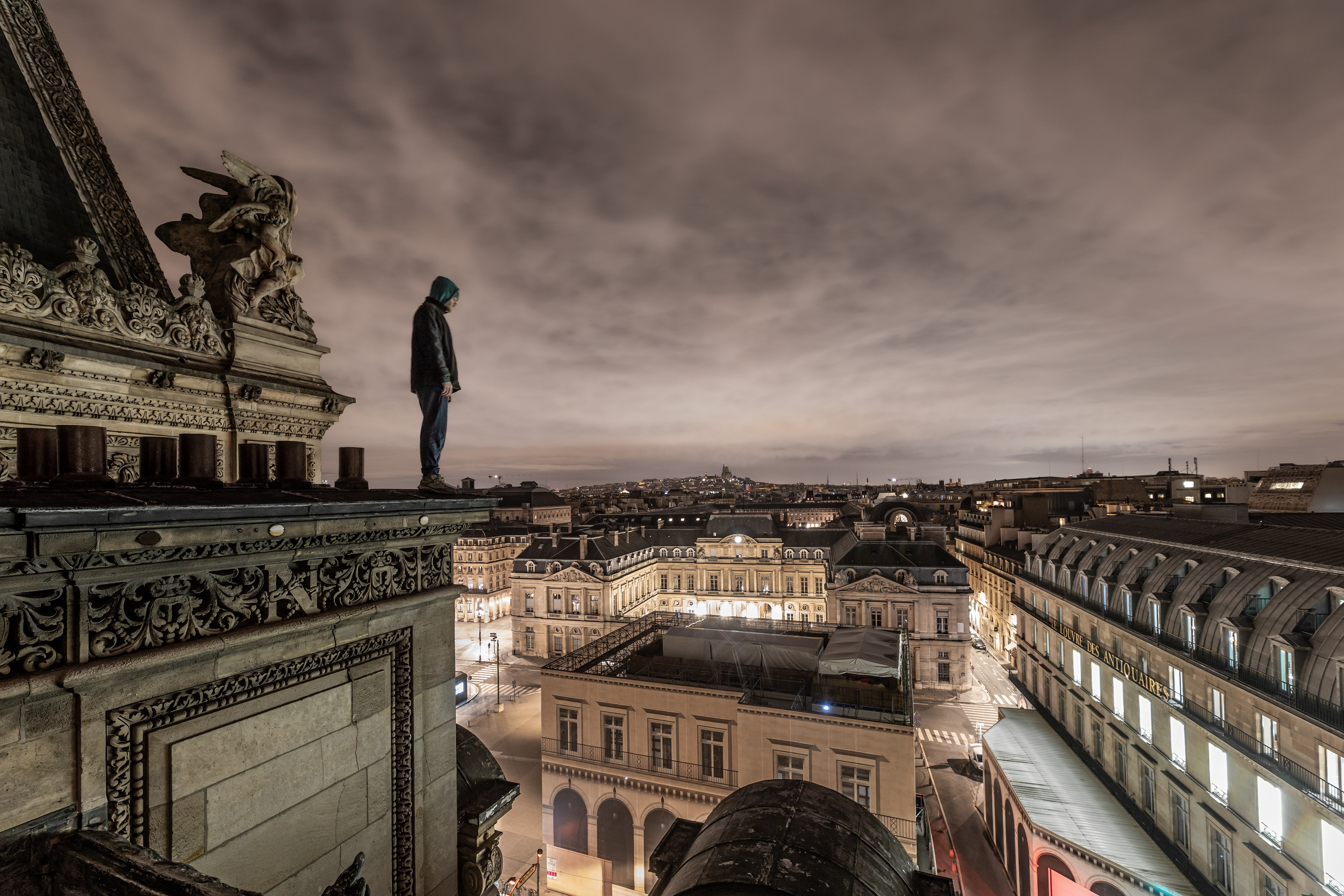 Balade sur les toits du Louvre