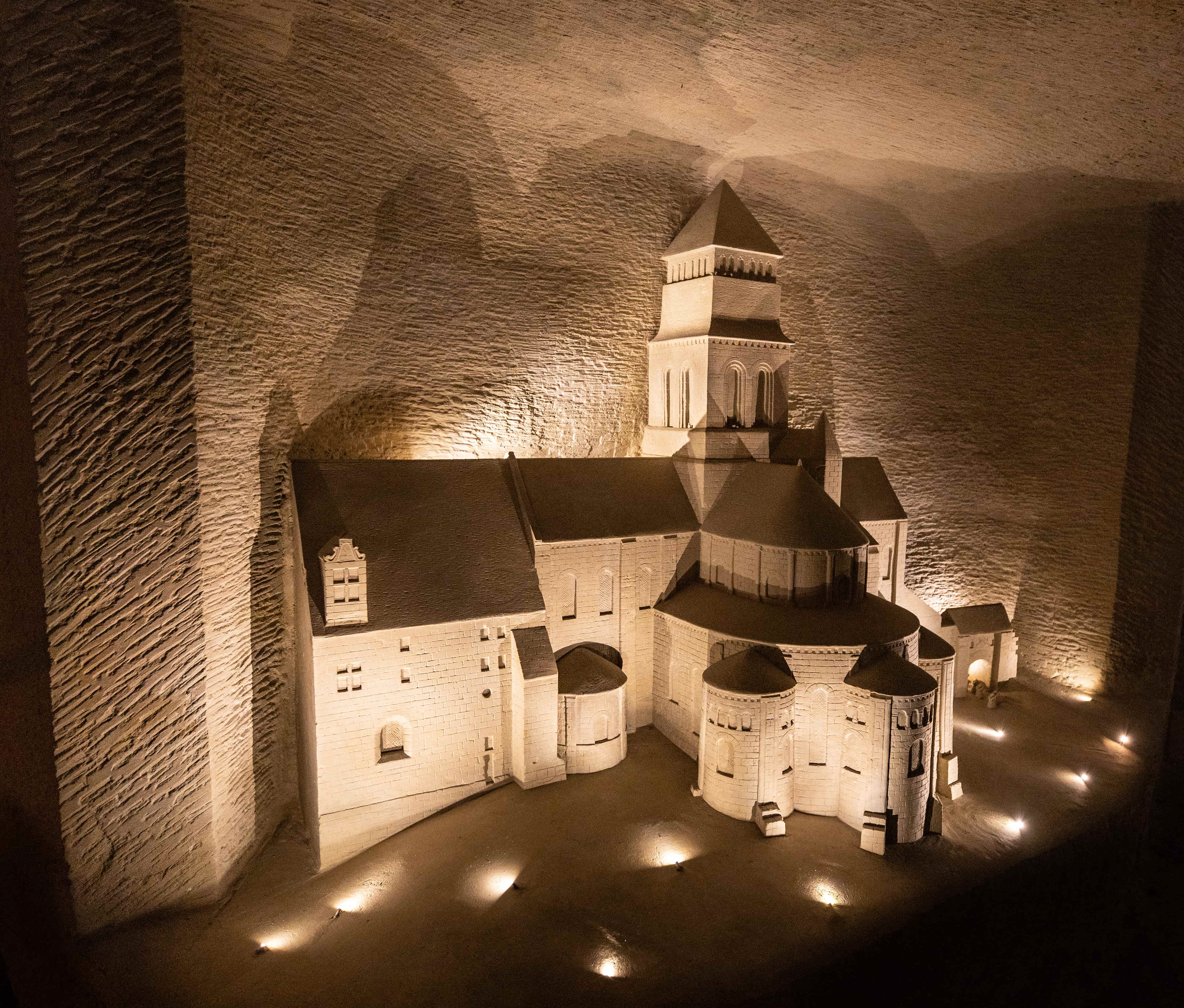 Fontevraud et son abbaye.