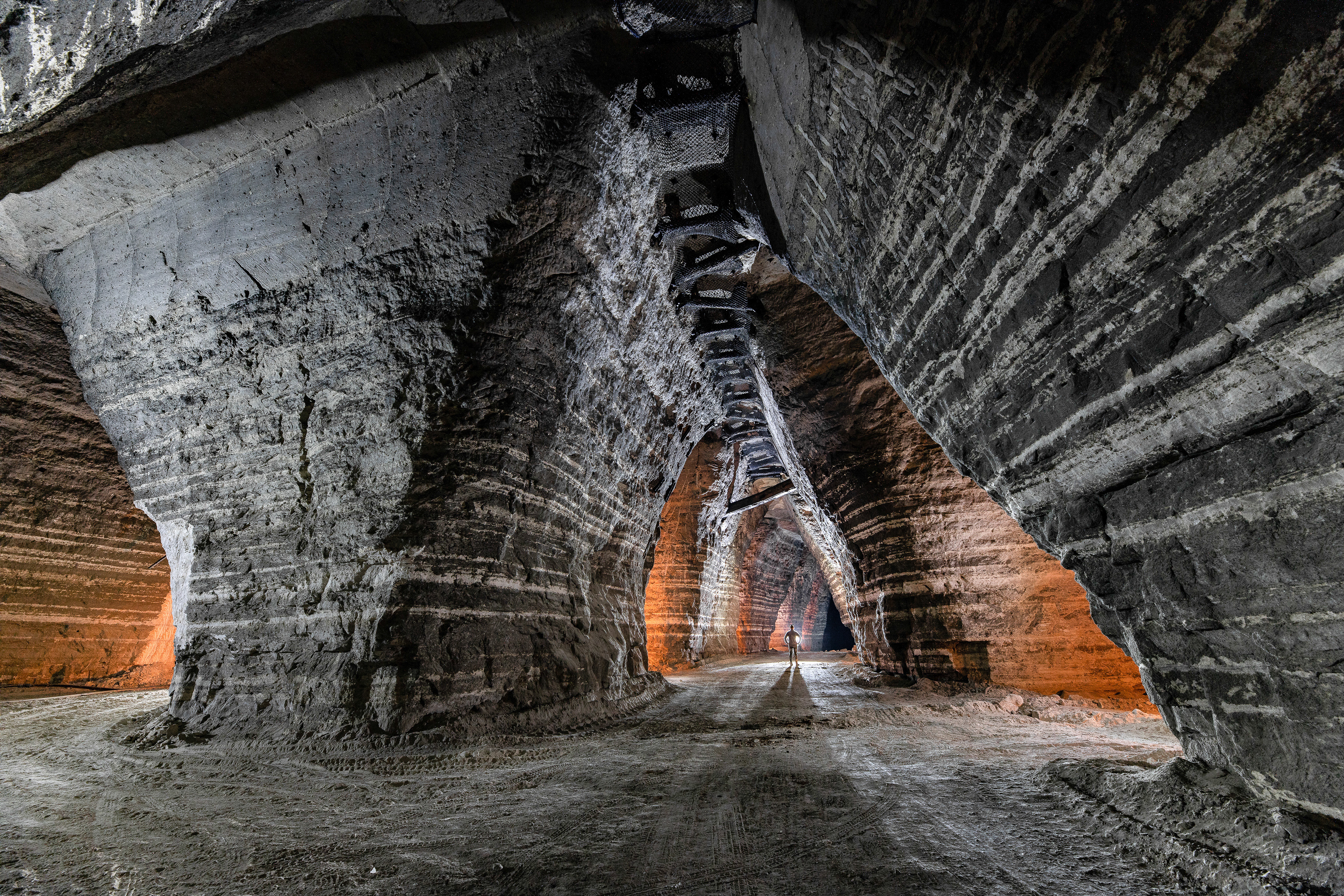 Immense carrière de gypse de la Butte Chaumont