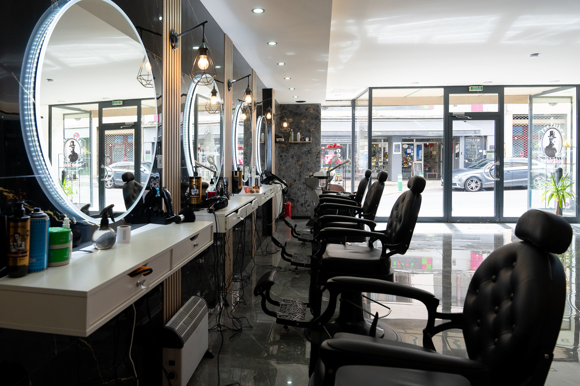 The Pacha Coiffeur