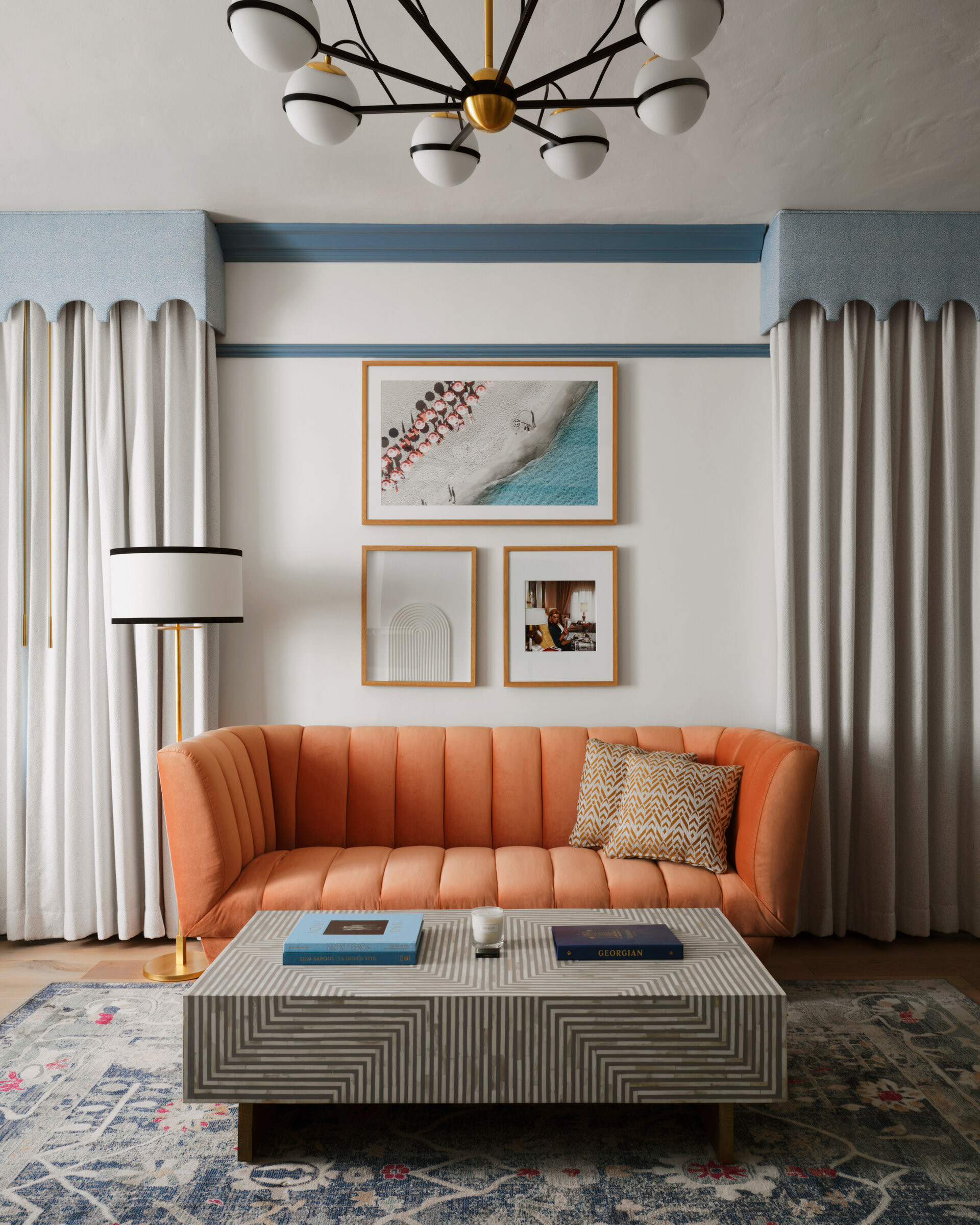 Suite Lounge