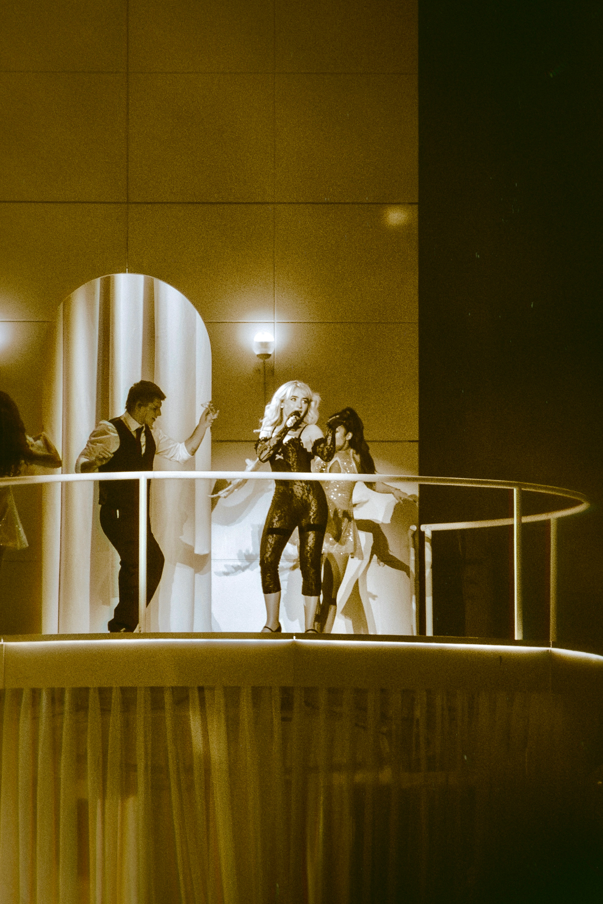 Sabrina Carpenter - Centre Bell