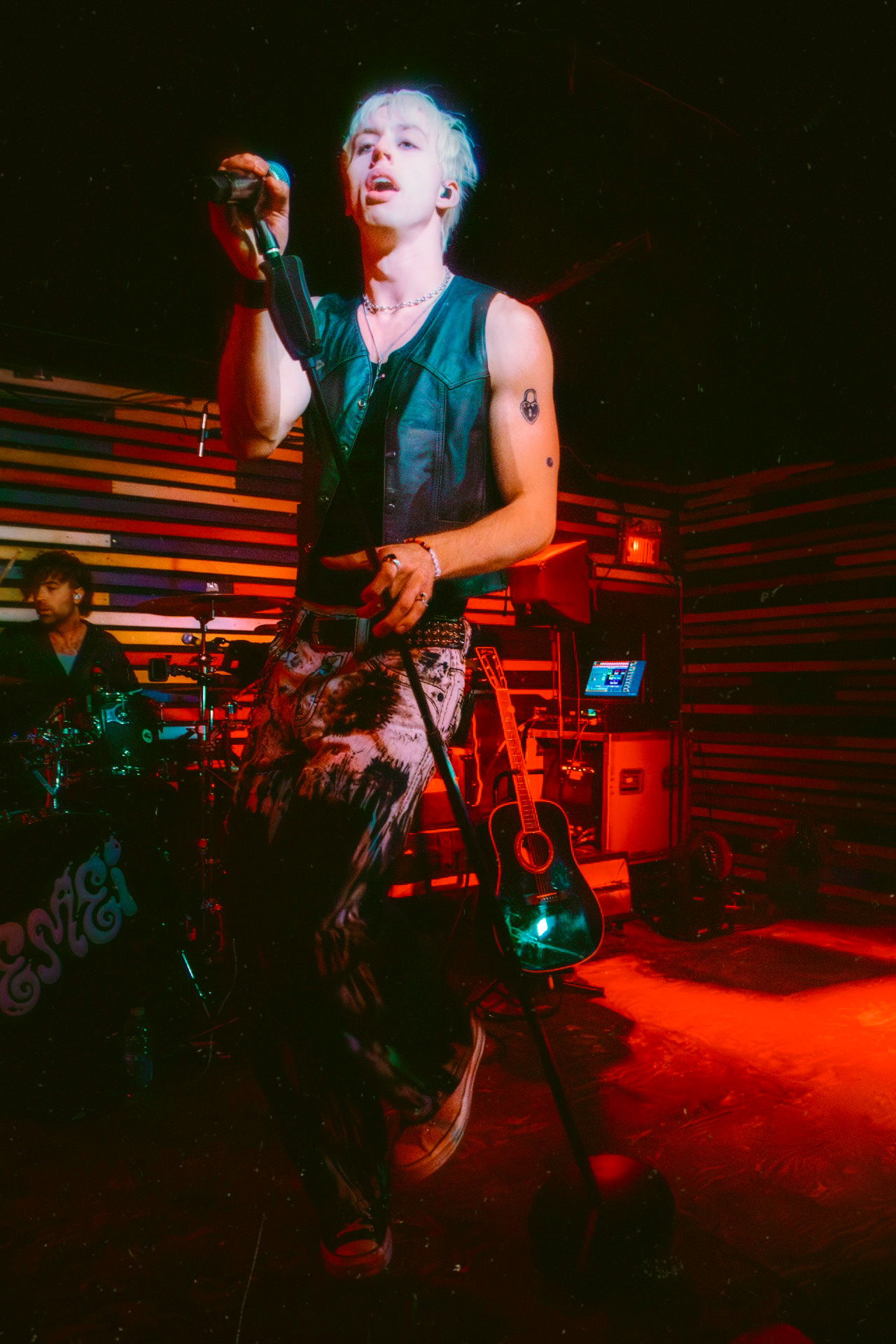 Haiden Henderson - Bar Le Ritz