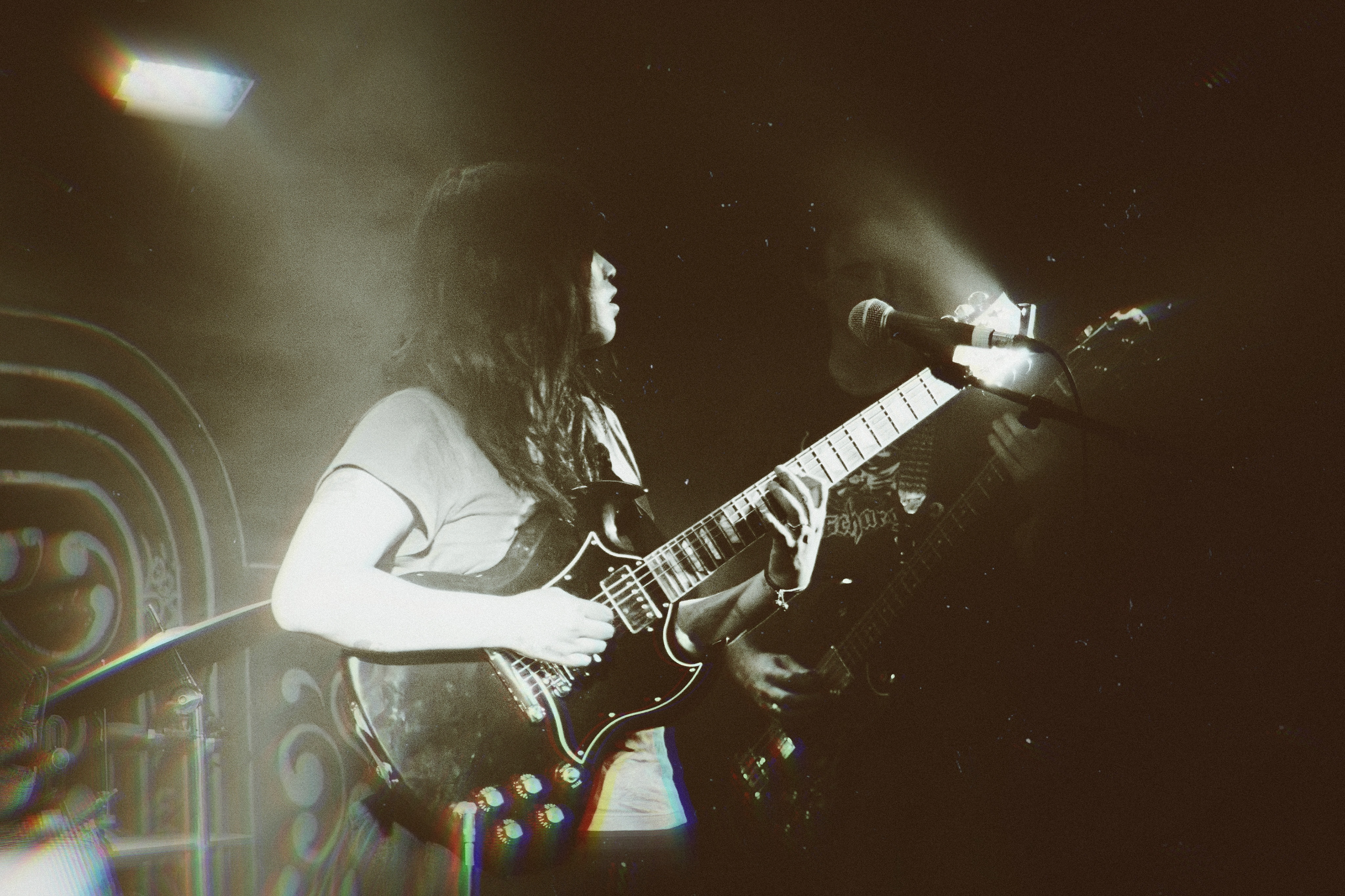 Hana Vu - Bar L'Esco