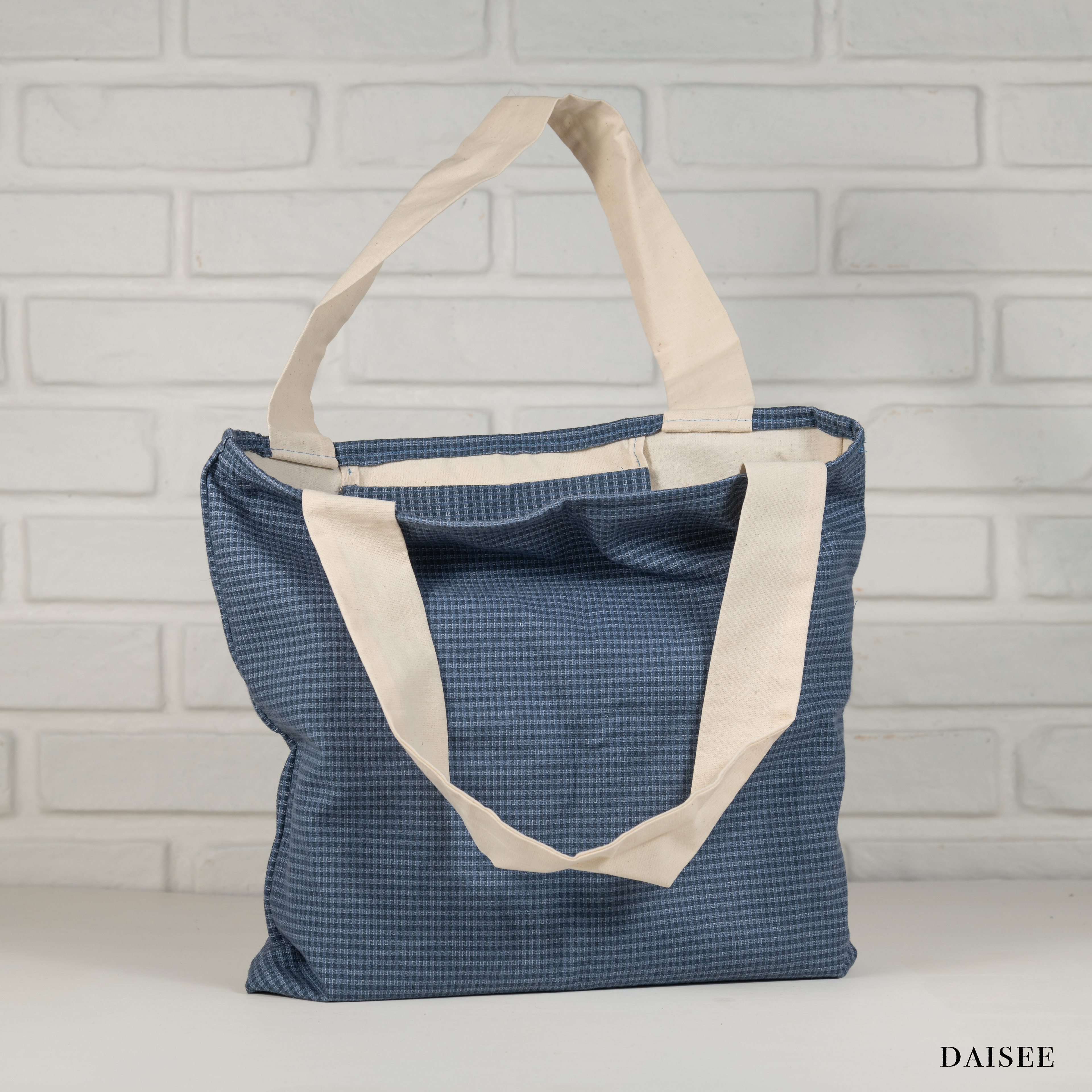 Oceana Tote