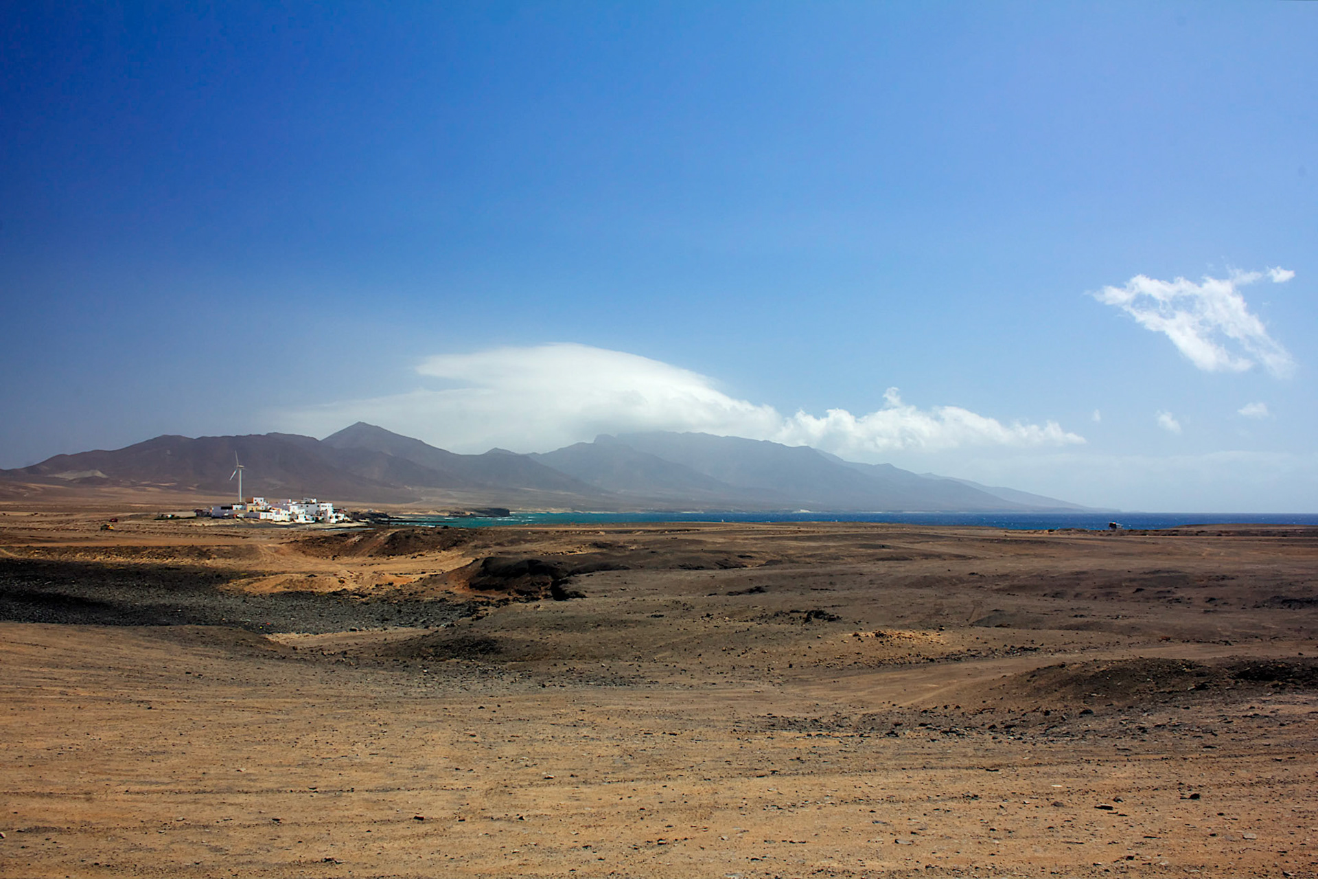 View to the north of Jandia peninsula with the mountains which devide the east and the west coast.